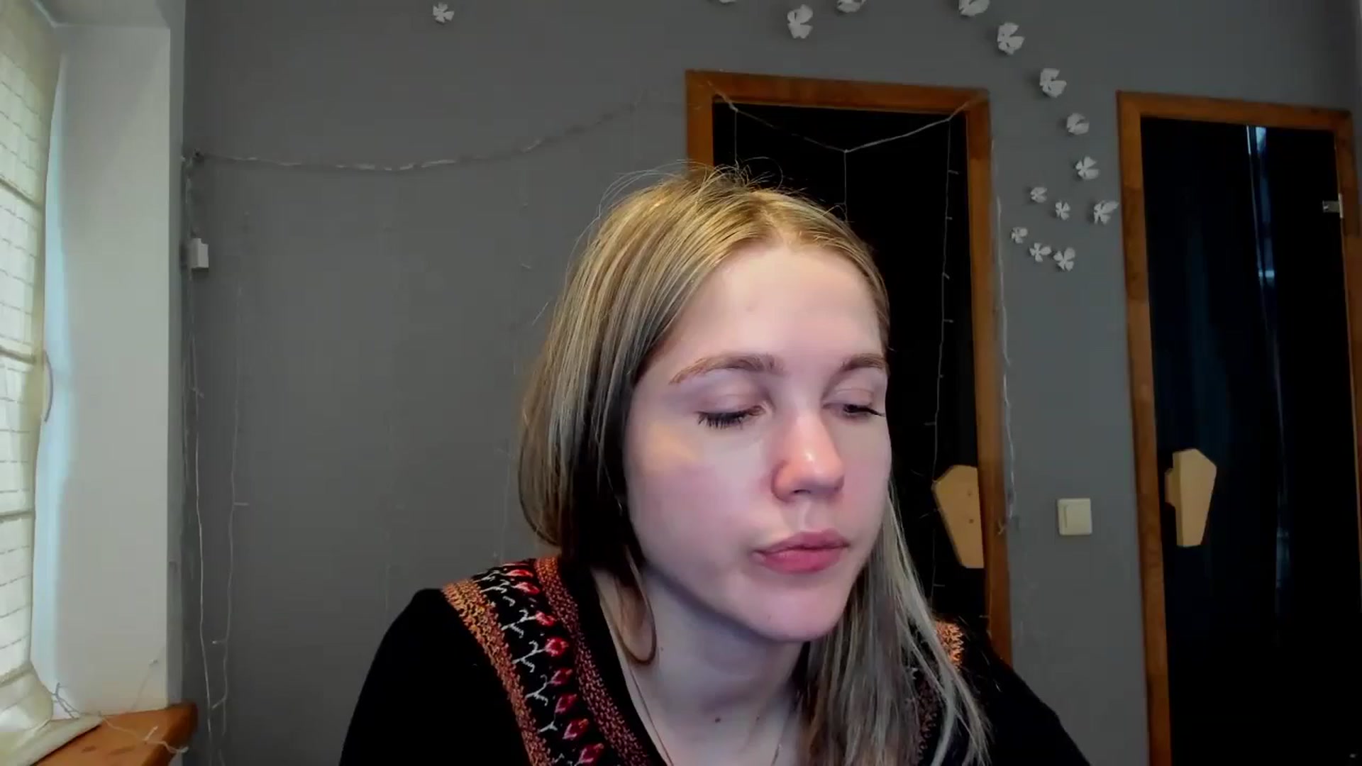 Gallery image thumbnail from Kate_Lewiss's myfreecams stream on, 02/18/2024, 12:03 image 9 of 20