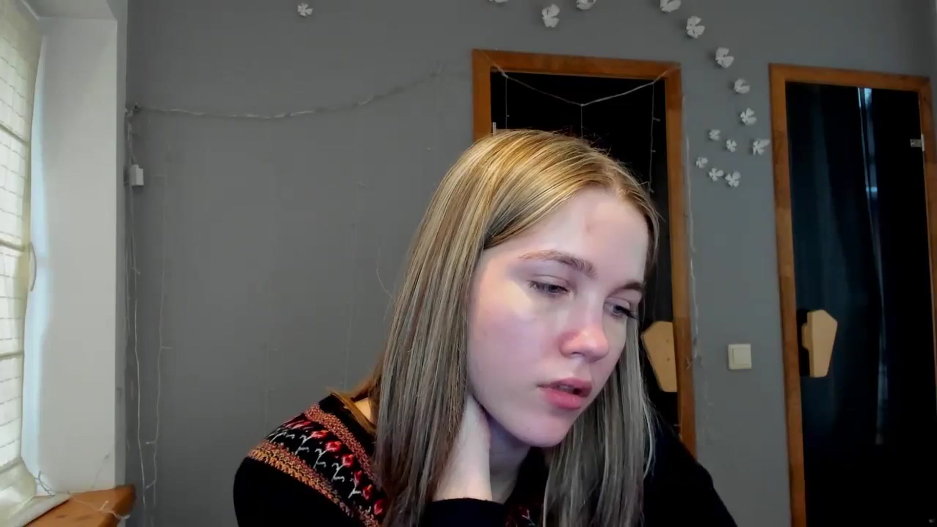 Gallery image thumbnail from Kate_Lewiss's myfreecams stream on, 02/18/2024, 12:03 image 5 of 20