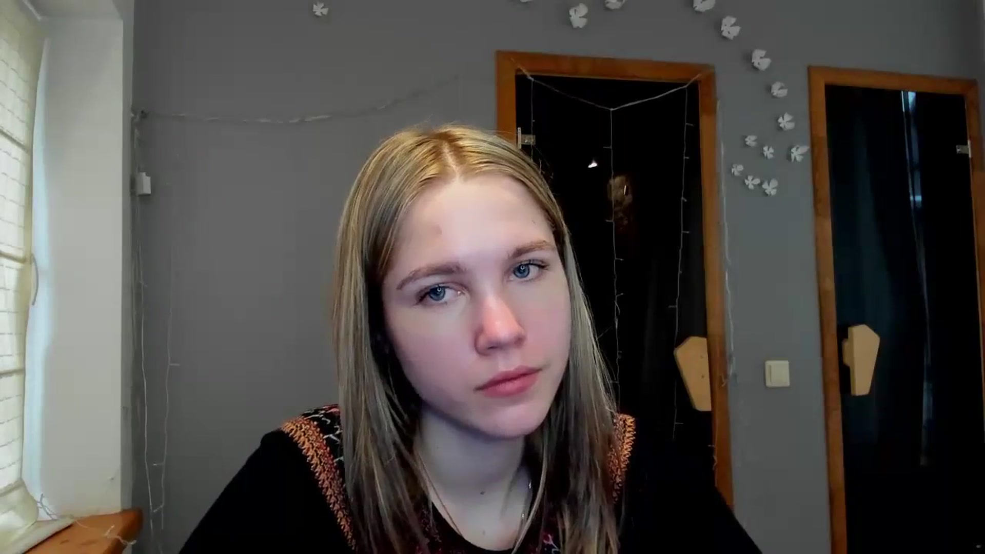 Gallery image thumbnail from Kate_Lewiss's myfreecams stream on, 02/18/2024, 12:03 image 4 of 20