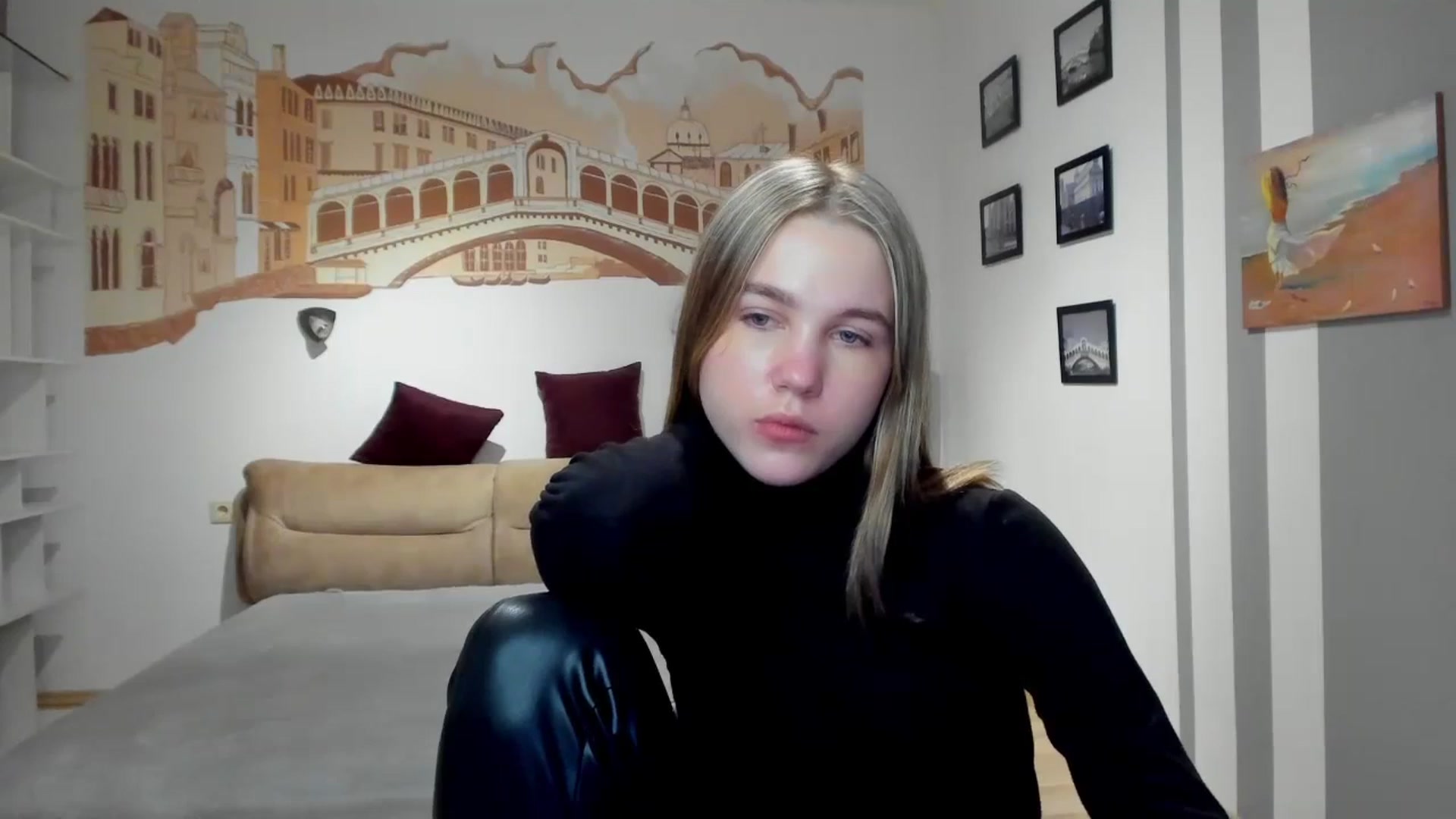 Gallery image thumbnail from Kate_Lewiss's myfreecams stream on, 02/20/2024, 10:00 image 8 of 20