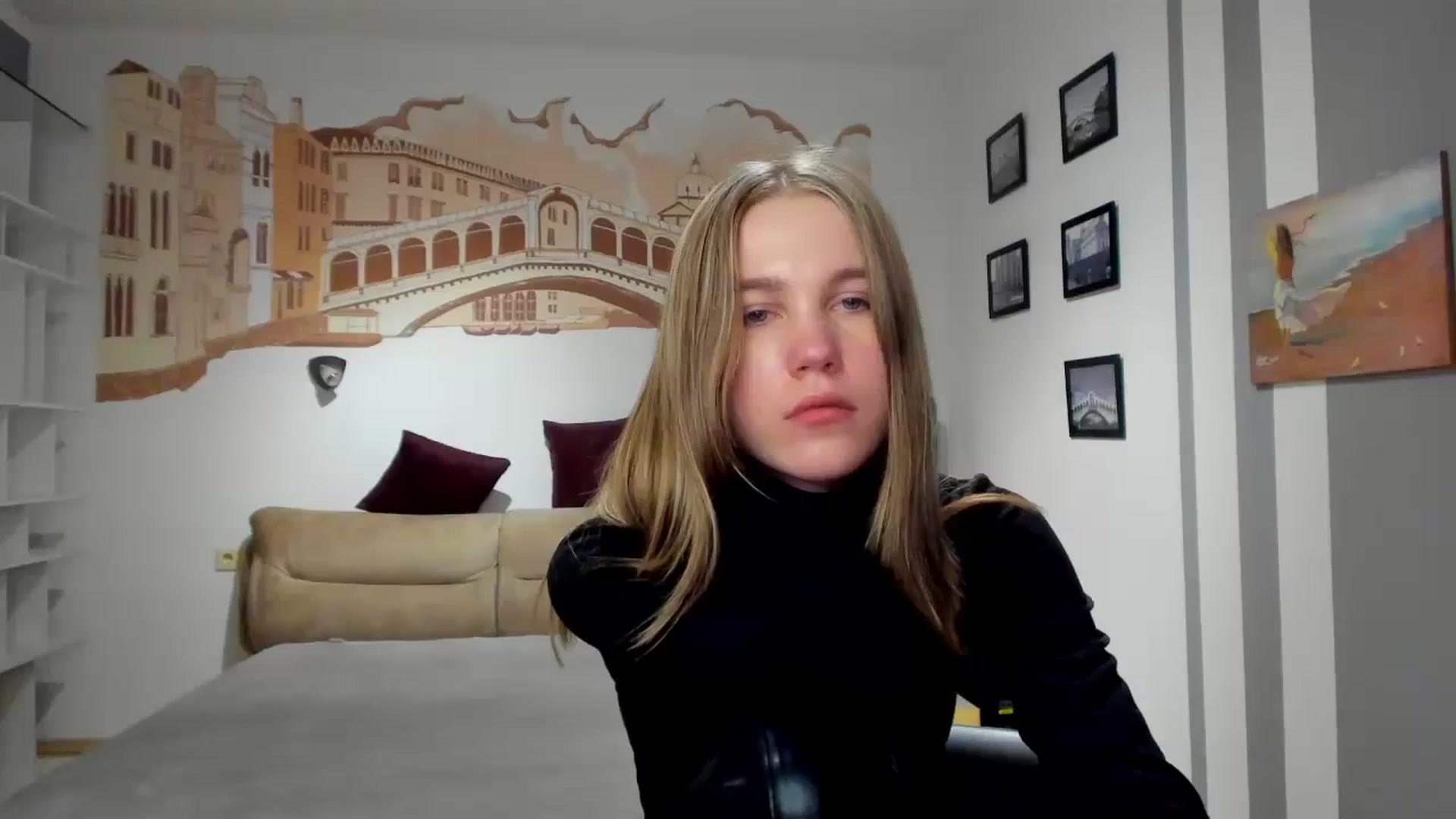 Gallery image thumbnail from Kate_Lewiss's myfreecams stream on, 02/20/2024, 11:25 image 11 of 20