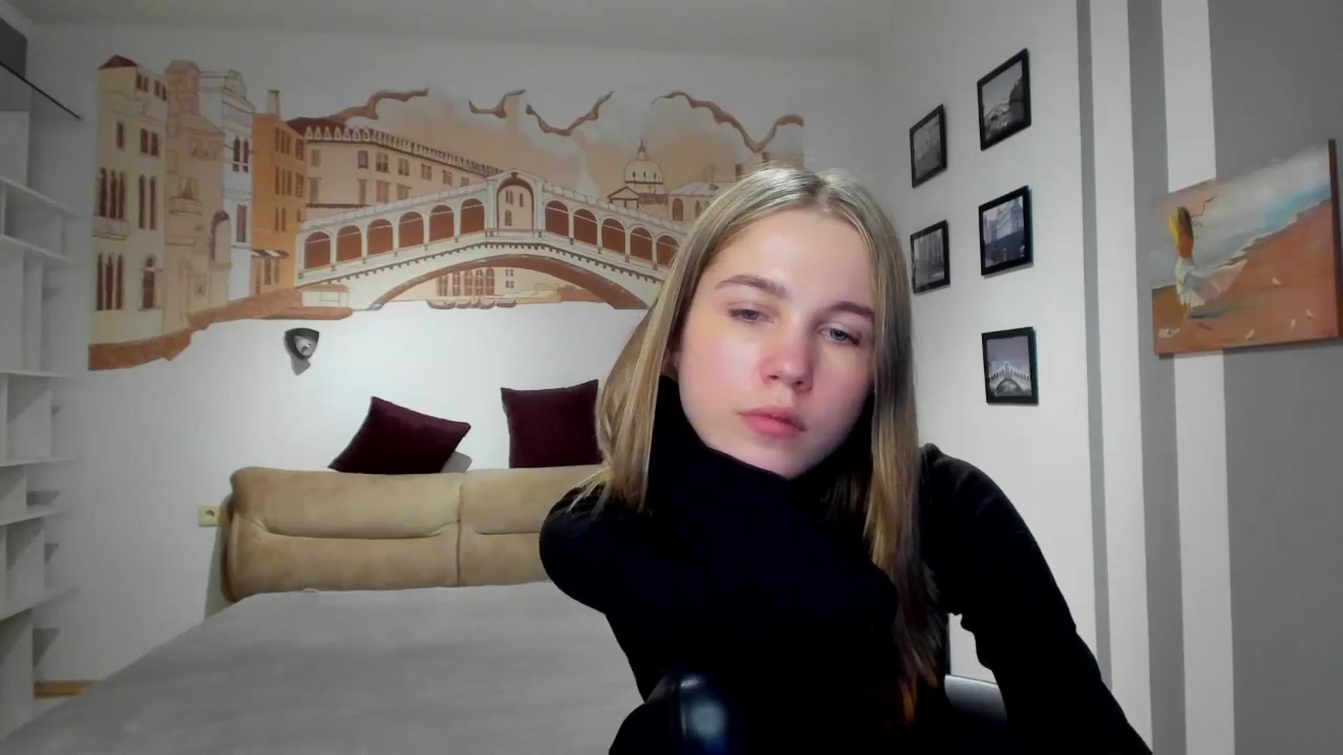 Gallery image thumbnail from Kate_Lewiss's myfreecams stream on, 02/20/2024, 11:25 image 18 of 20
