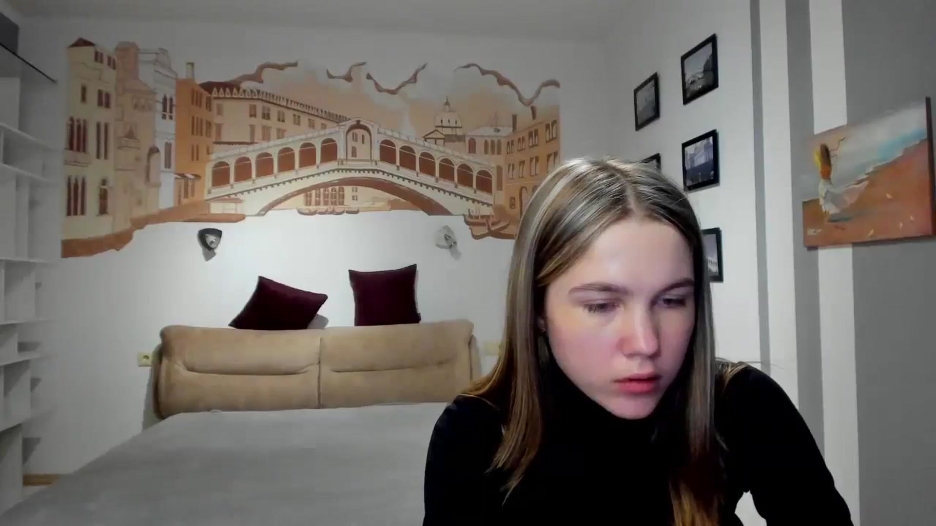 Gallery image thumbnail from Kate_Lewiss's myfreecams stream on, 02/20/2024, 12:06 image 12 of 20