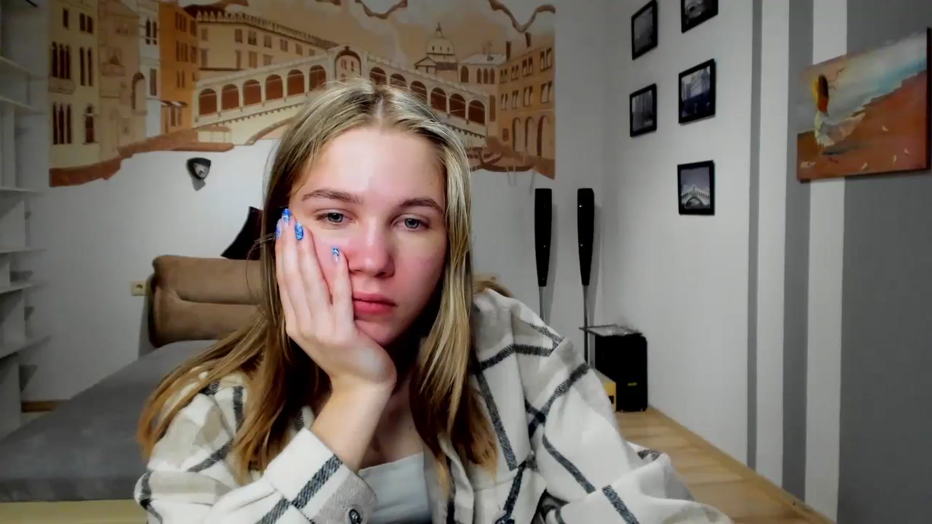 Gallery image thumbnail from Kate_Lewiss's myfreecams stream on, 02/21/2024, 10:19 image 11 of 20