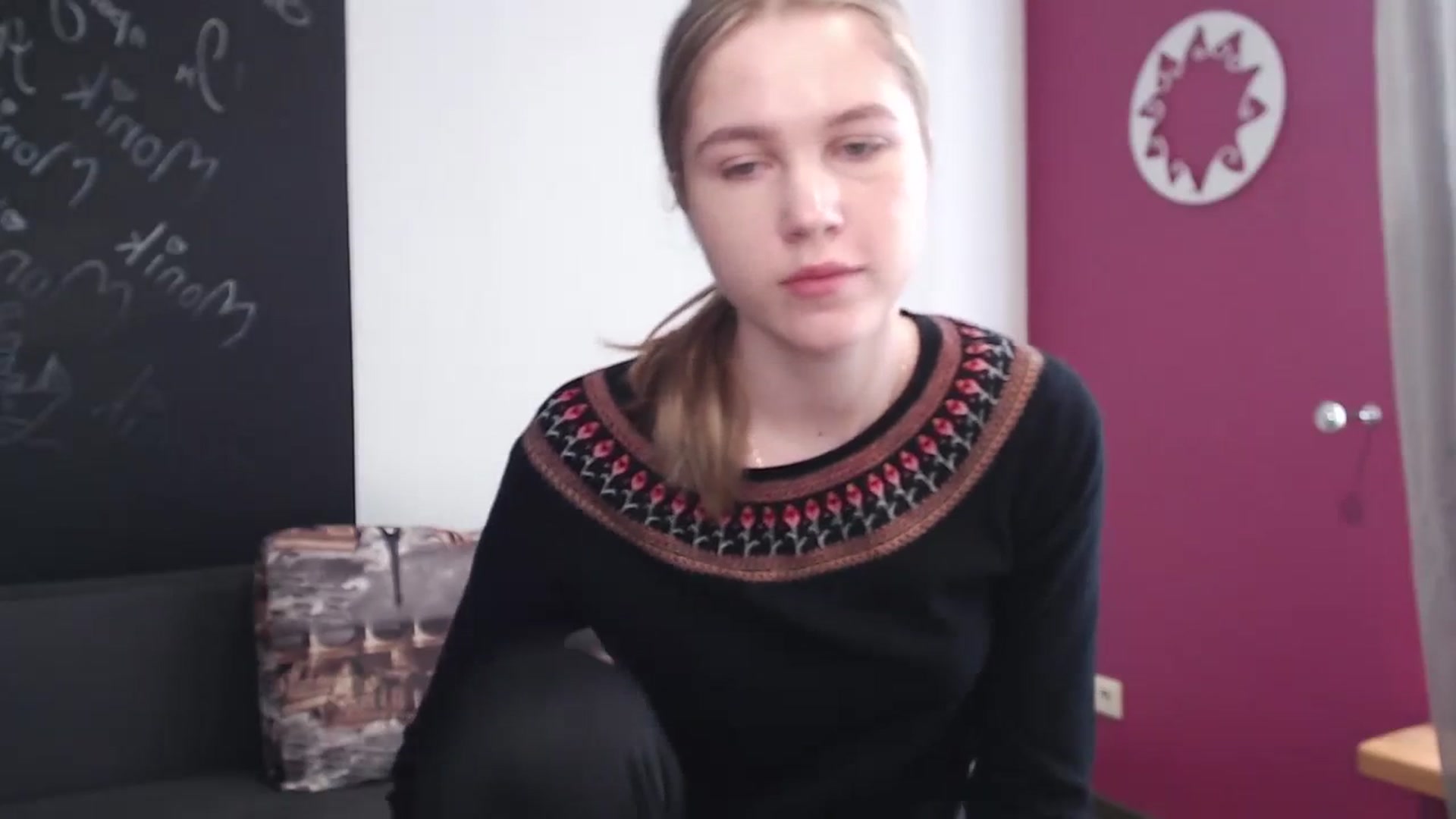 Gallery image thumbnail from Kate_Lewiss's myfreecams stream on, 02/27/2024, 09:01 image 8 of 20
