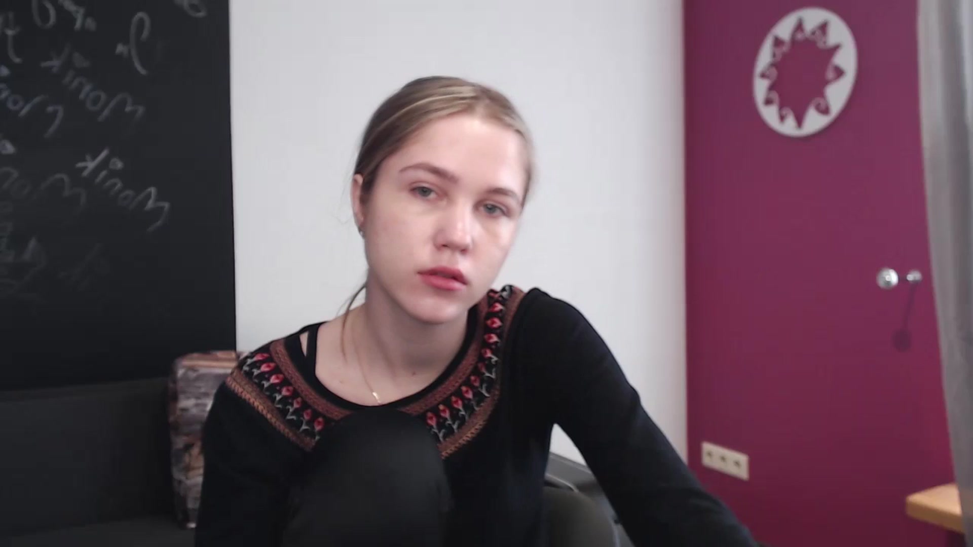 Gallery image thumbnail from Kate_Lewiss's myfreecams stream on, 02/27/2024, 09:01 image 1 of 20