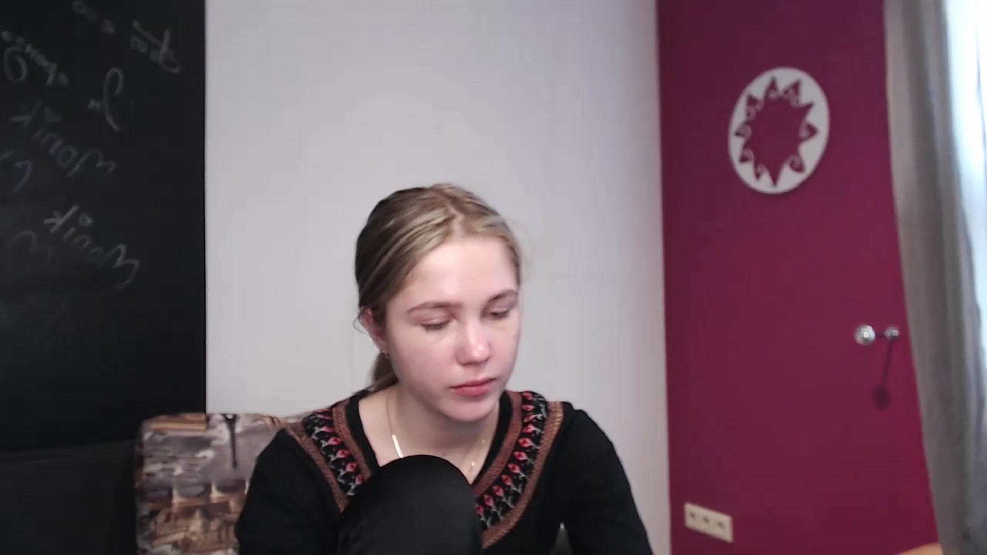 Gallery image thumbnail from Kate_Lewiss's myfreecams stream on, 02/27/2024, 11:08 image 14 of 20