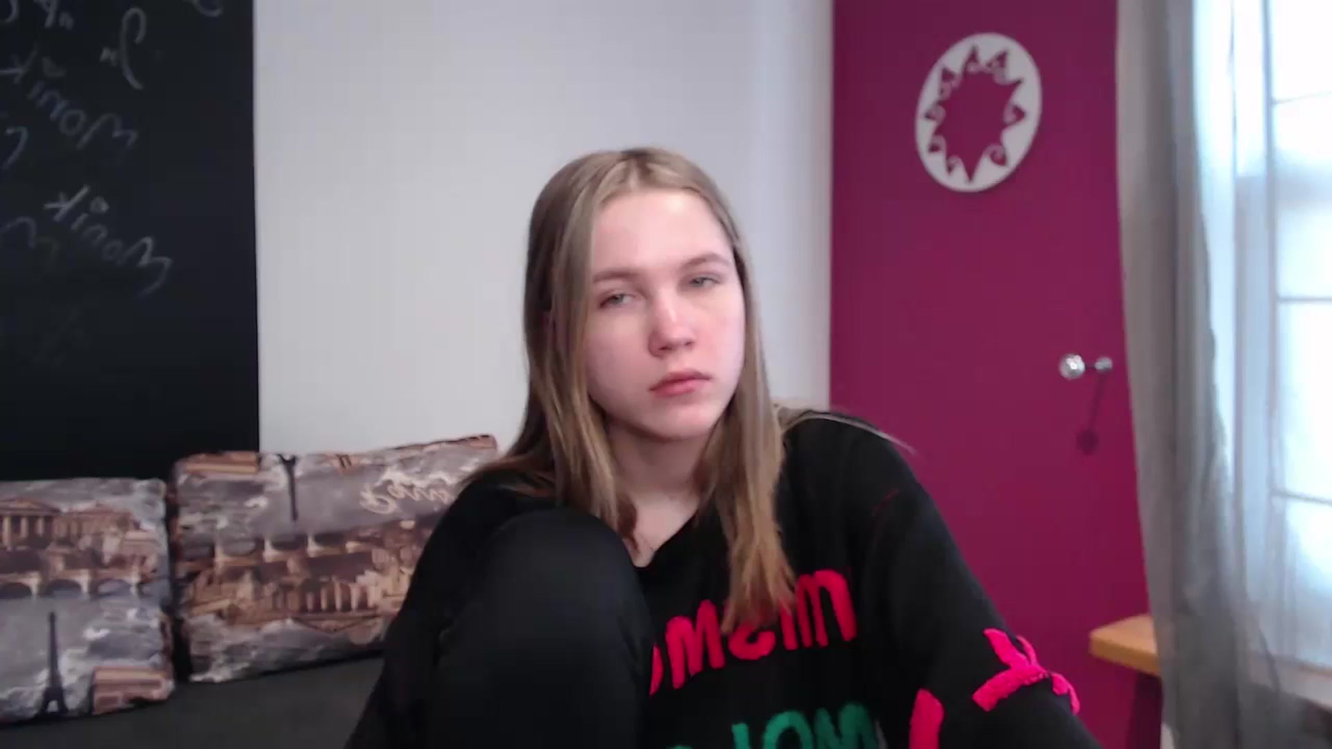 Gallery image thumbnail from Kate_Lewiss's myfreecams stream on, 02/28/2024, 09:54 image 18 of 20
