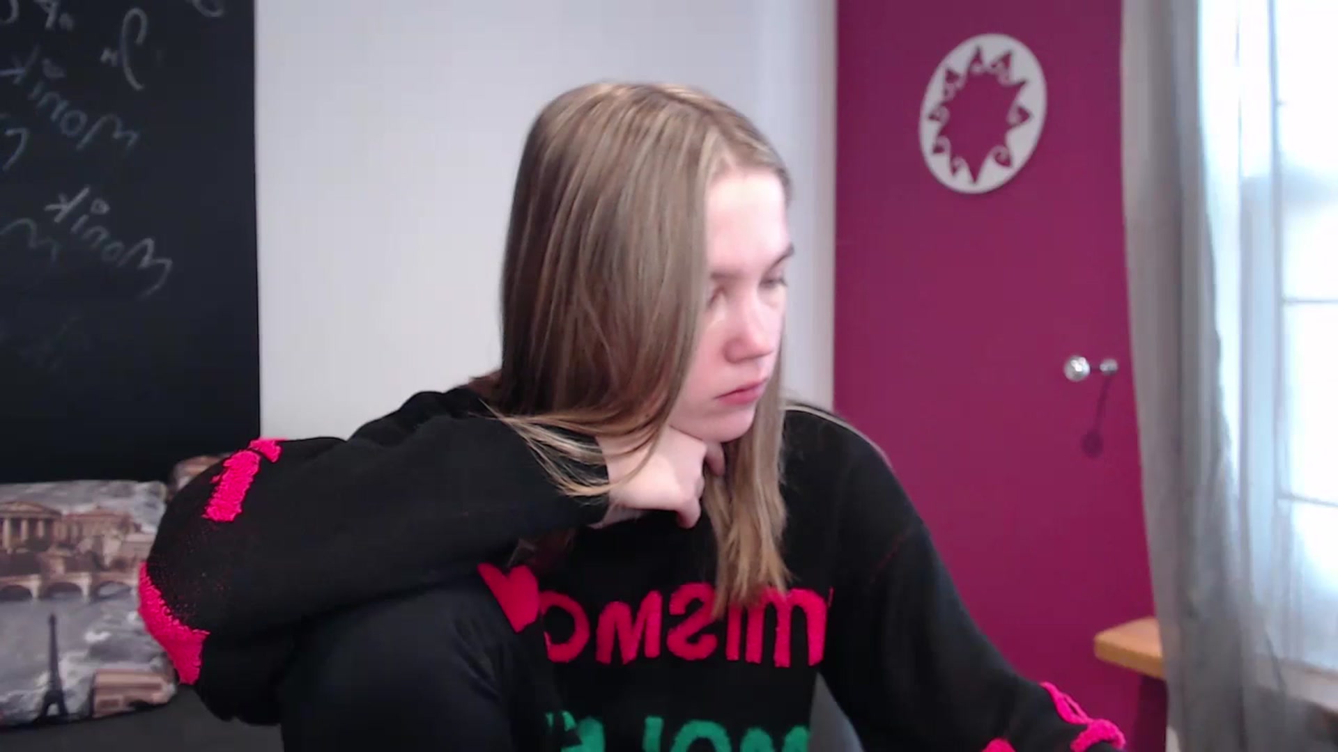 Gallery image thumbnail from Kate_Lewiss's myfreecams stream on, 02/28/2024, 09:54 image 16 of 20