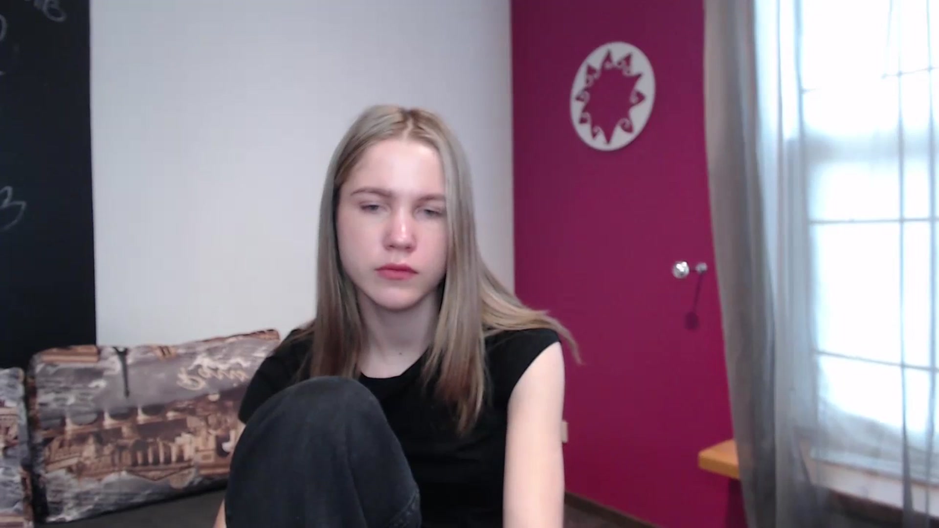 Gallery image thumbnail from Kate_Lewiss's myfreecams stream on, 03/02/2024, 11:43 image 19 of 20