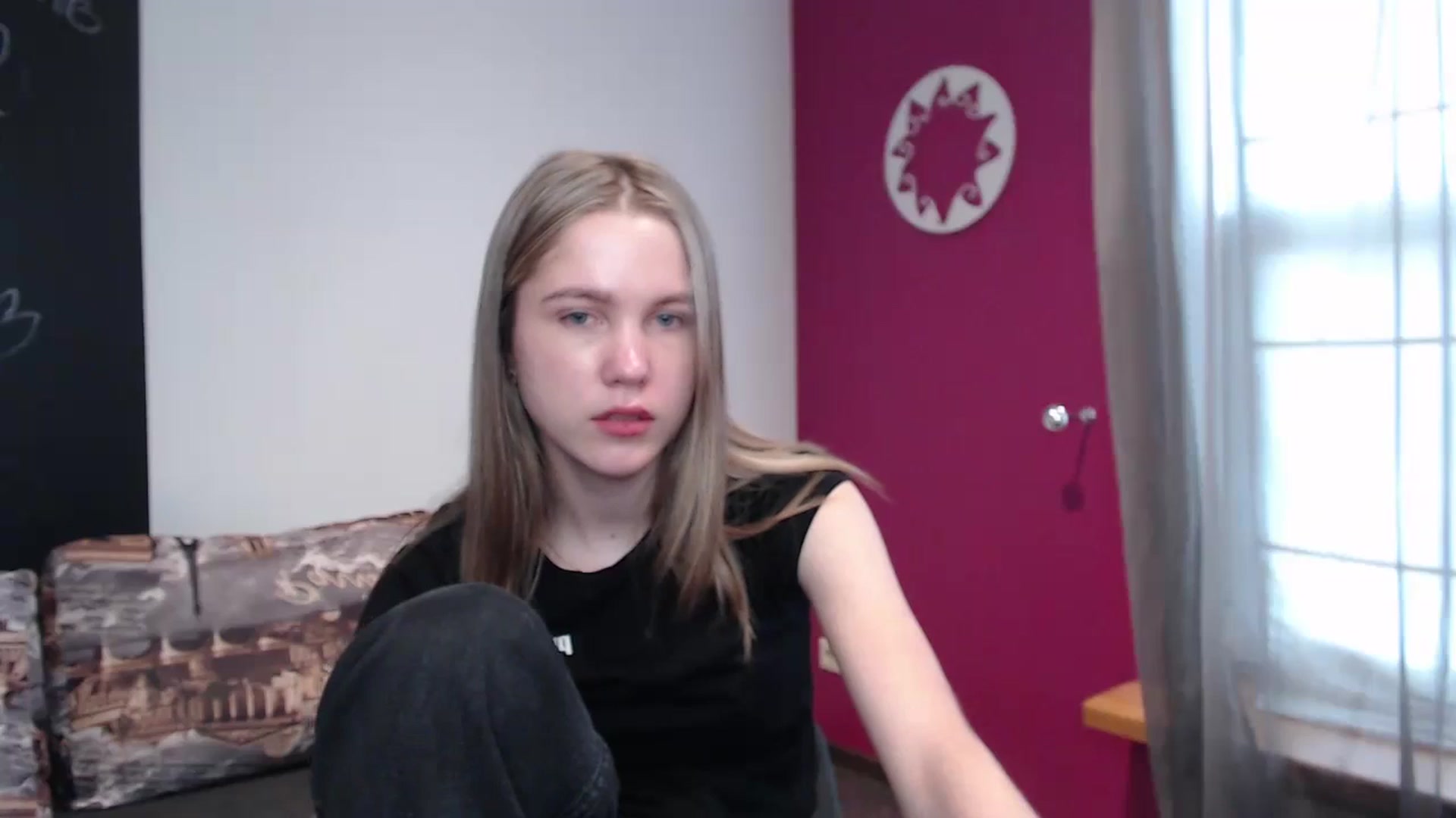 Gallery image thumbnail from Kate_Lewiss's myfreecams stream on, 03/02/2024, 11:43 image 18 of 20