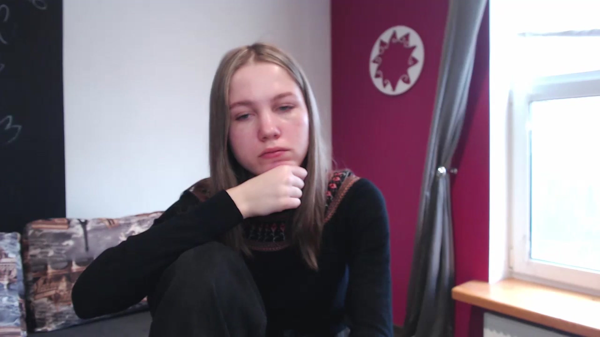 Gallery image thumbnail from Kate_Lewiss's myfreecams stream on, 03/03/2024, 08:27 image 2 of 20