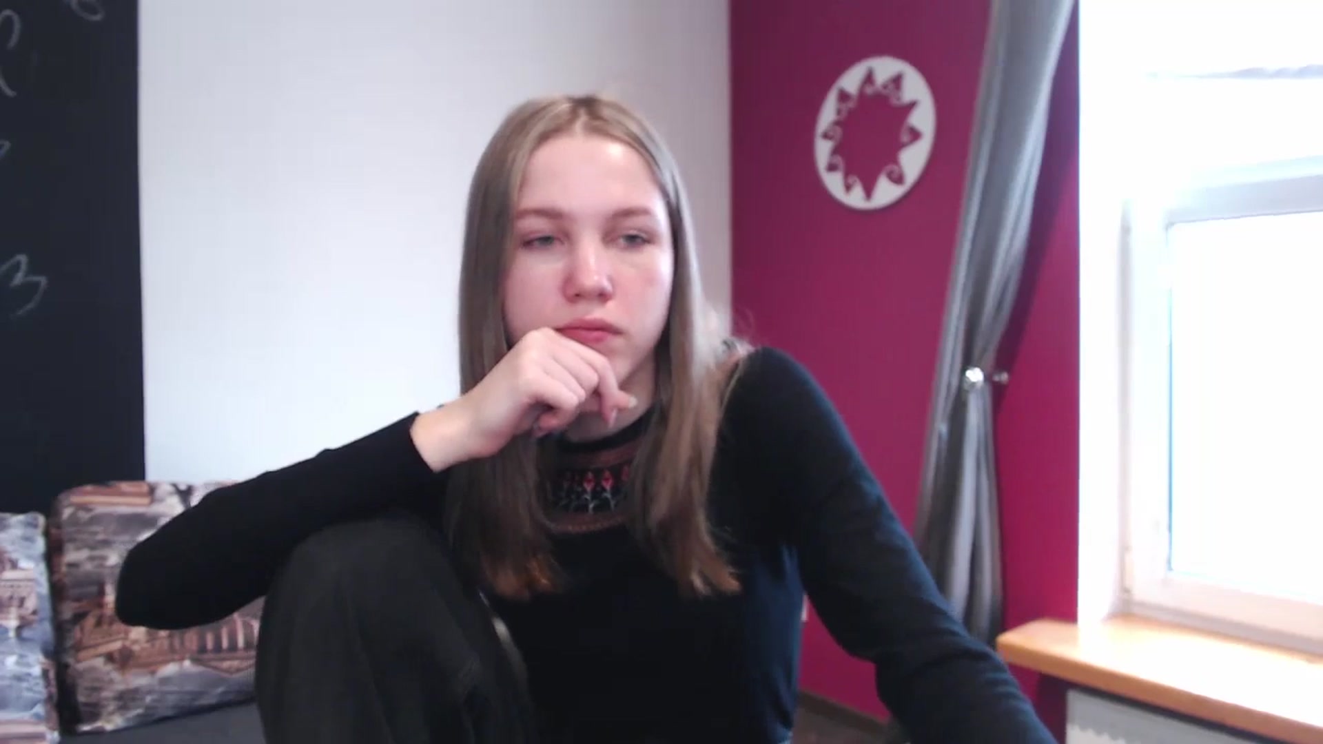 Gallery image thumbnail from Kate_Lewiss's myfreecams stream on, 03/03/2024, 08:27 image 11 of 20