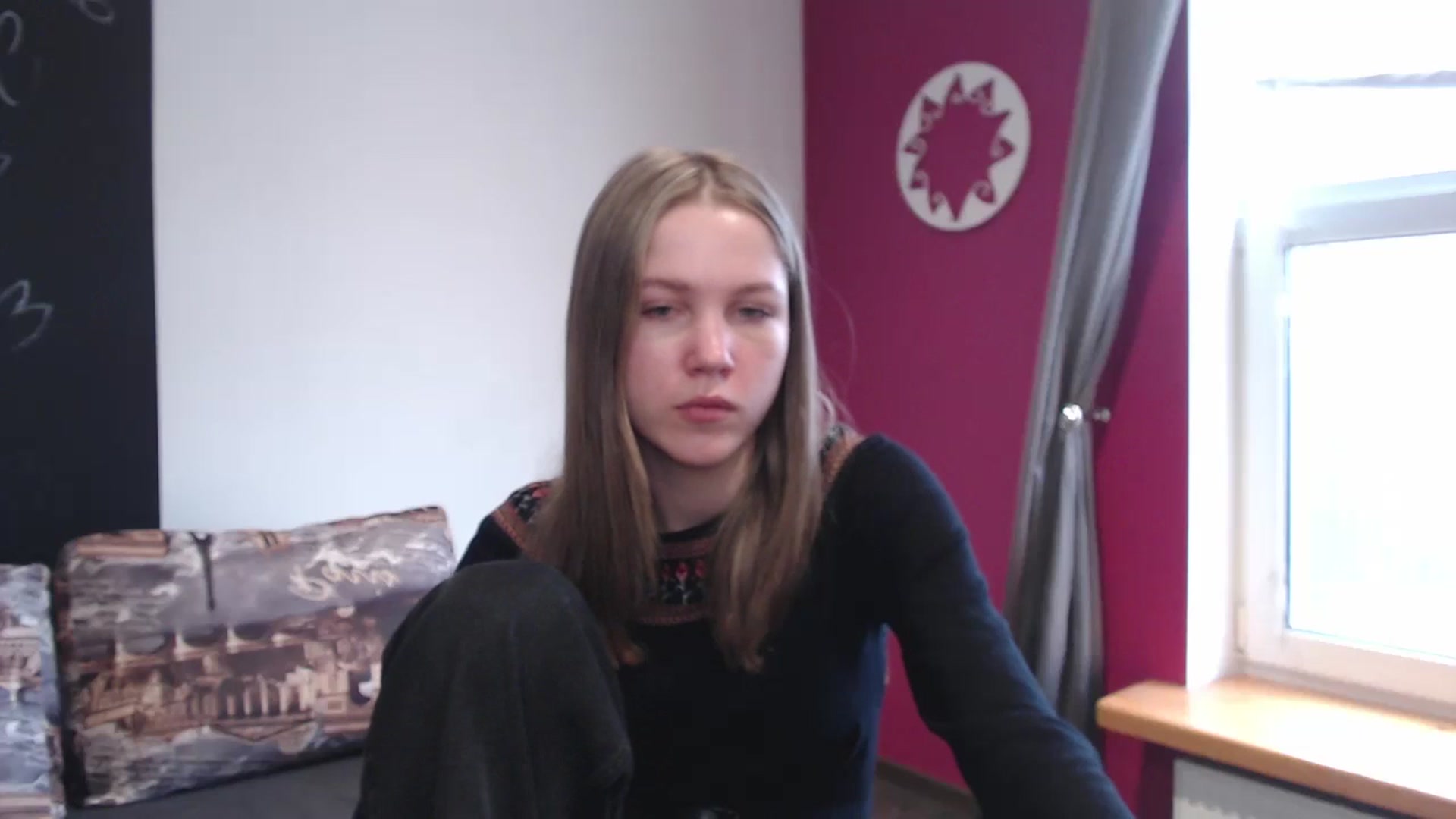 Gallery image thumbnail from Kate_Lewiss's myfreecams stream on, 03/03/2024, 08:27 image 15 of 20