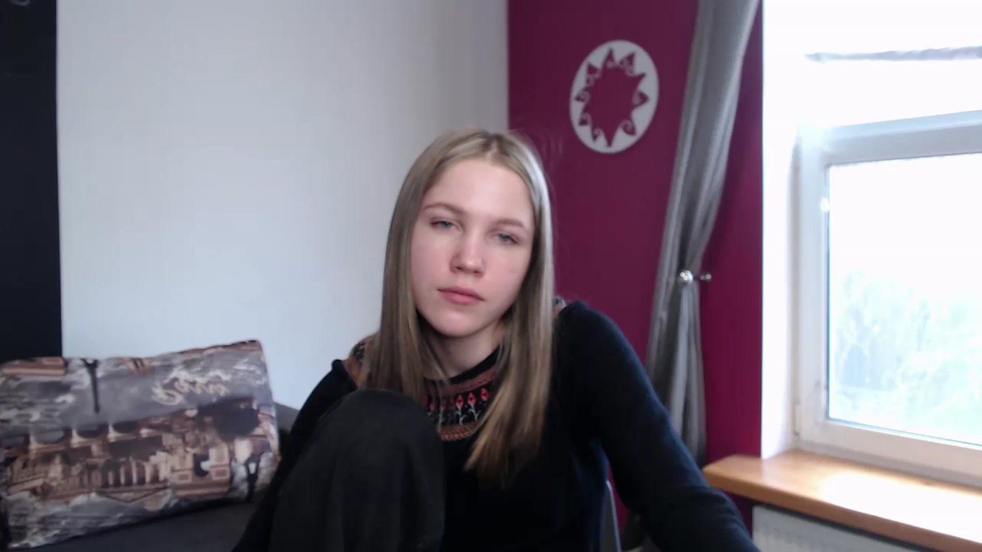 Gallery image thumbnail from Kate_Lewiss's myfreecams stream on, 03/03/2024, 09:51 image 3 of 20