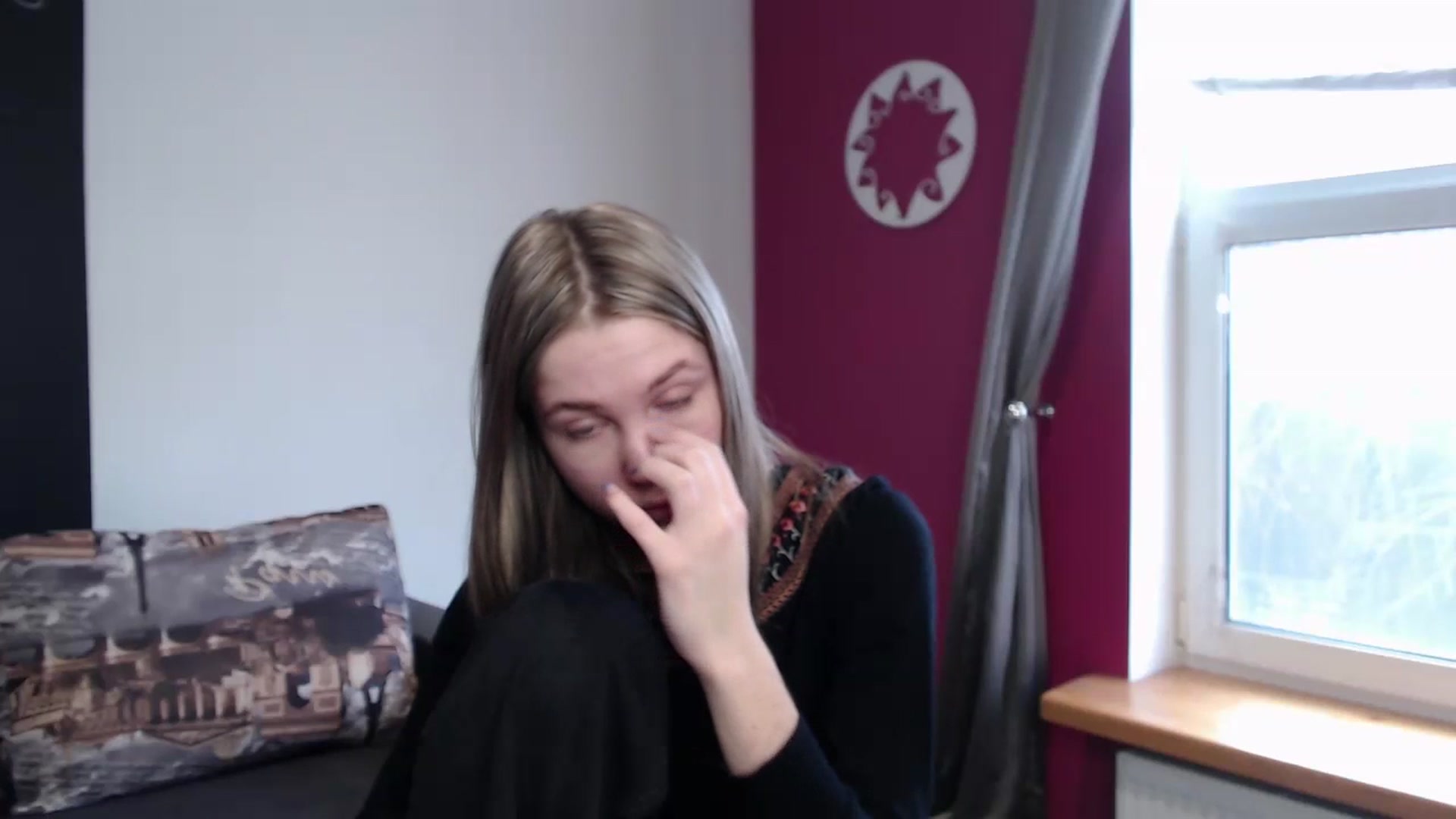 Gallery image thumbnail from Kate_Lewiss's myfreecams stream on, 03/03/2024, 09:51 image 2 of 20