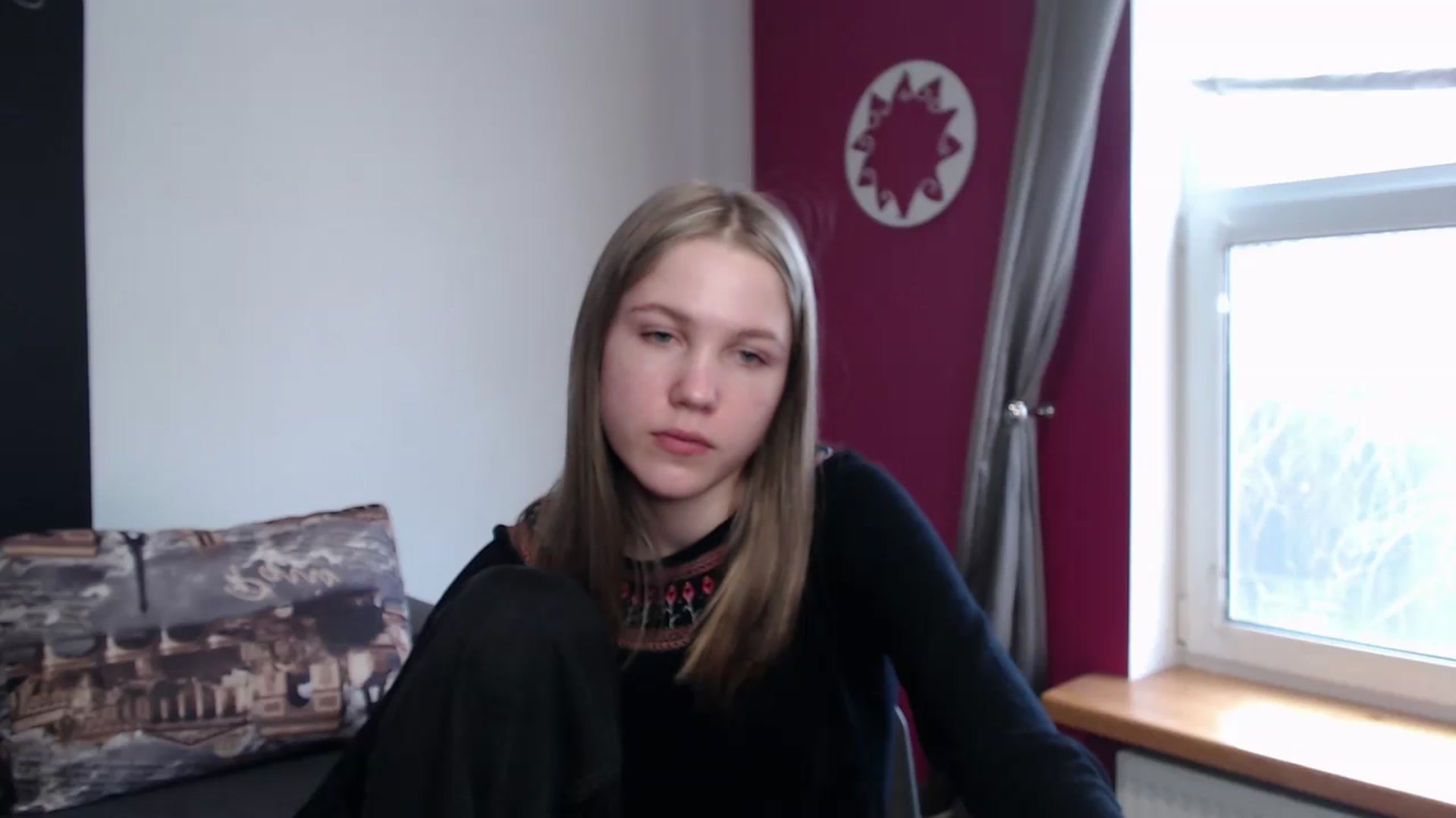 Gallery image thumbnail from Kate_Lewiss's myfreecams stream on, 03/03/2024, 09:51 image 4 of 20