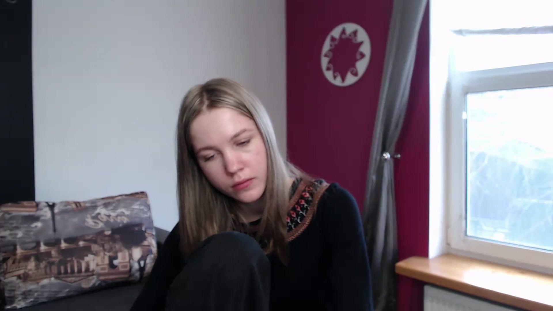 Gallery image thumbnail from Kate_Lewiss's myfreecams stream on, 03/03/2024, 09:51 image 8 of 20