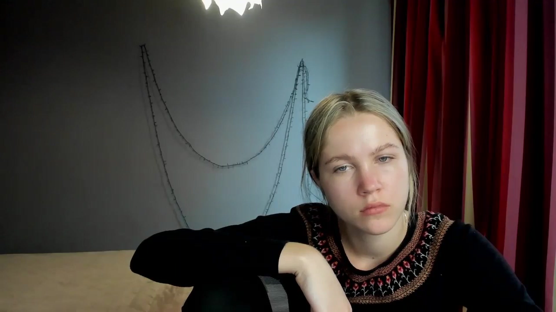 Gallery image thumbnail from Kate_Lewiss's myfreecams stream on, 03/19/2024, 10:25 image 17 of 20