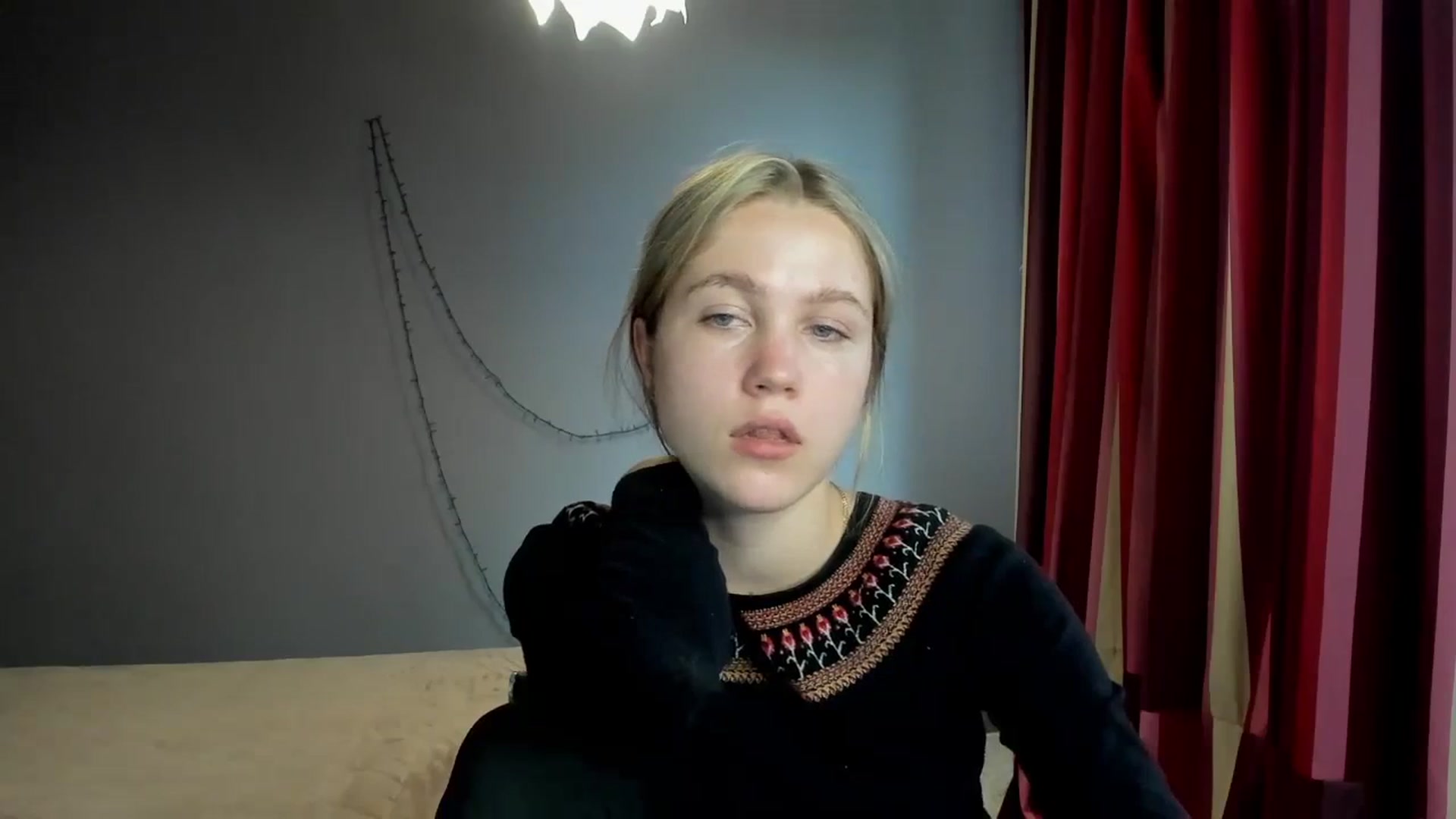 Gallery image thumbnail from Kate_Lewiss's myfreecams stream on, 03/19/2024, 10:25 image 19 of 20