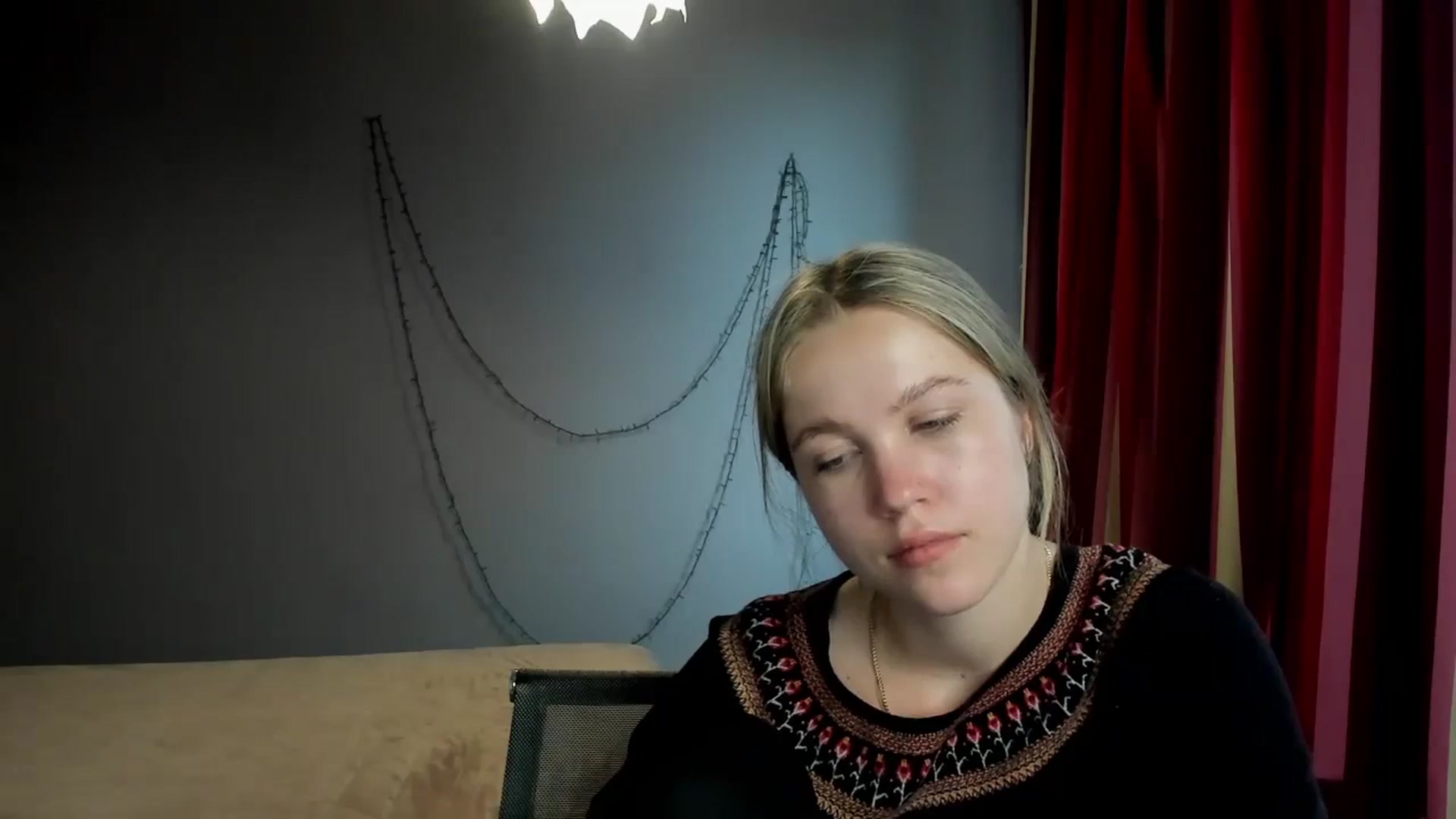 Gallery image thumbnail from Kate_Lewiss's myfreecams stream on, 03/19/2024, 10:25 image 18 of 20