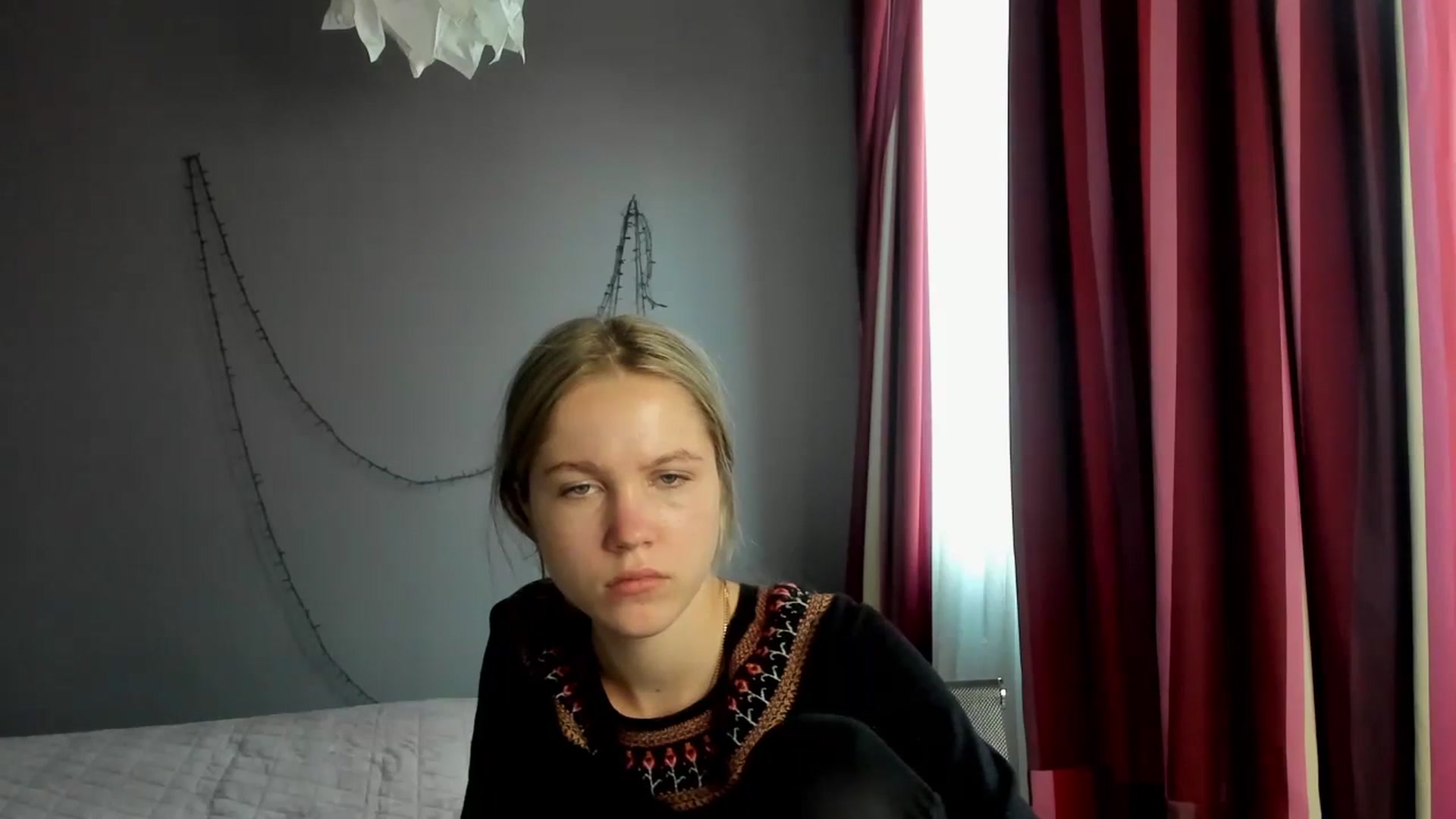 Gallery image thumbnail from Kate_Lewiss's myfreecams stream on, 03/19/2024, 12:03 image 10 of 20