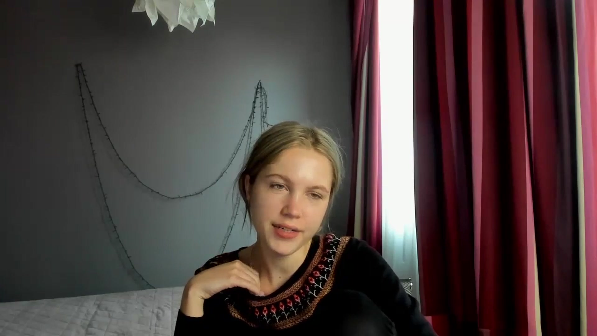 Gallery image thumbnail from Kate_Lewiss's myfreecams stream on, 03/19/2024, 12:03 image 5 of 20