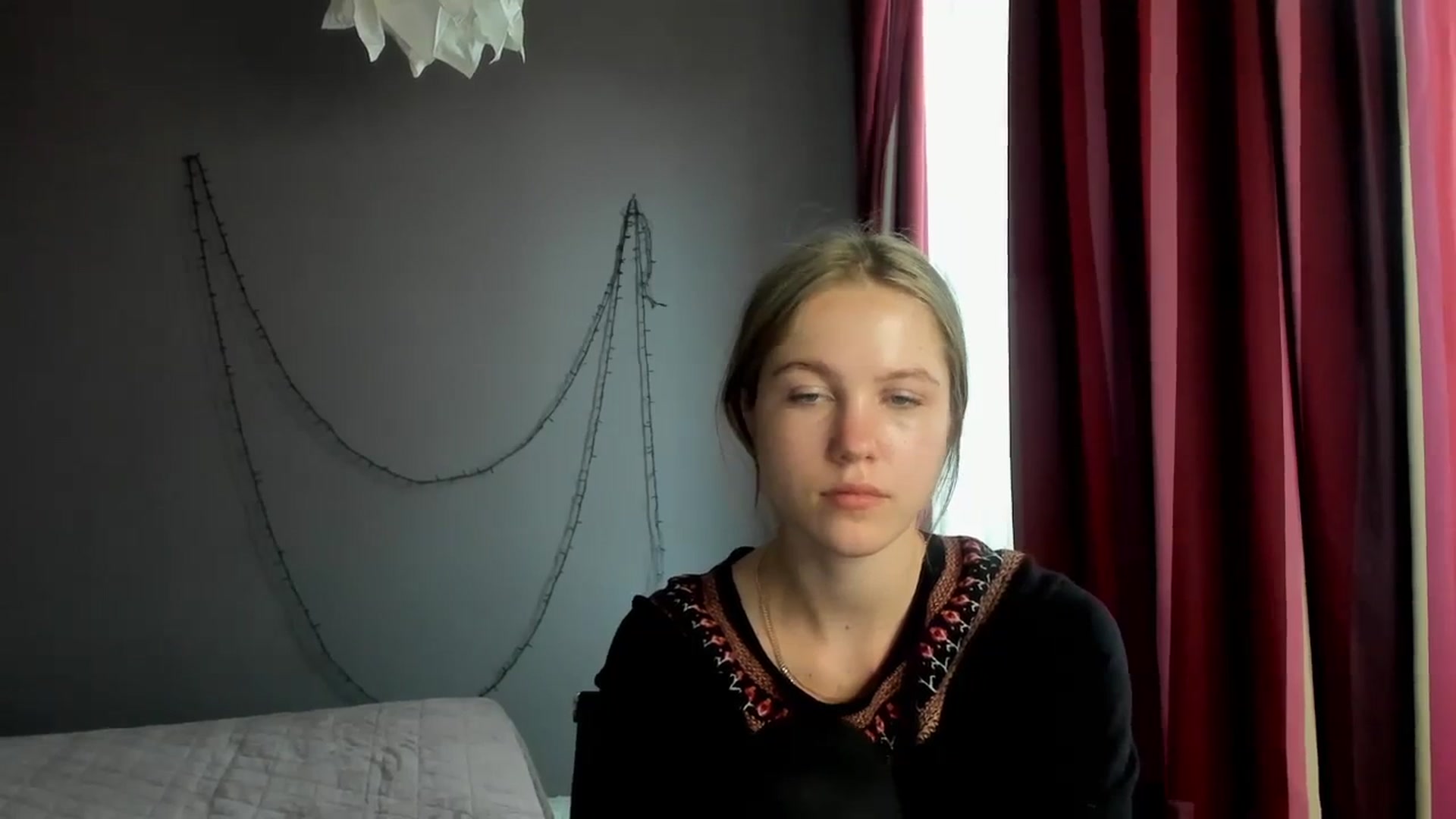 Gallery image thumbnail from Kate_Lewiss's myfreecams stream on, 03/19/2024, 12:03 image 20 of 20