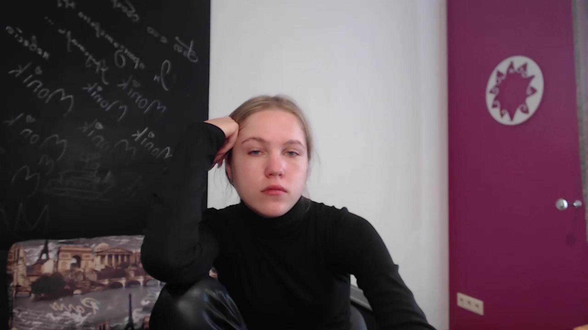 Gallery image thumbnail from Kate_Lewiss's myfreecams stream on, 03/20/2024, 08:17 image 18 of 20