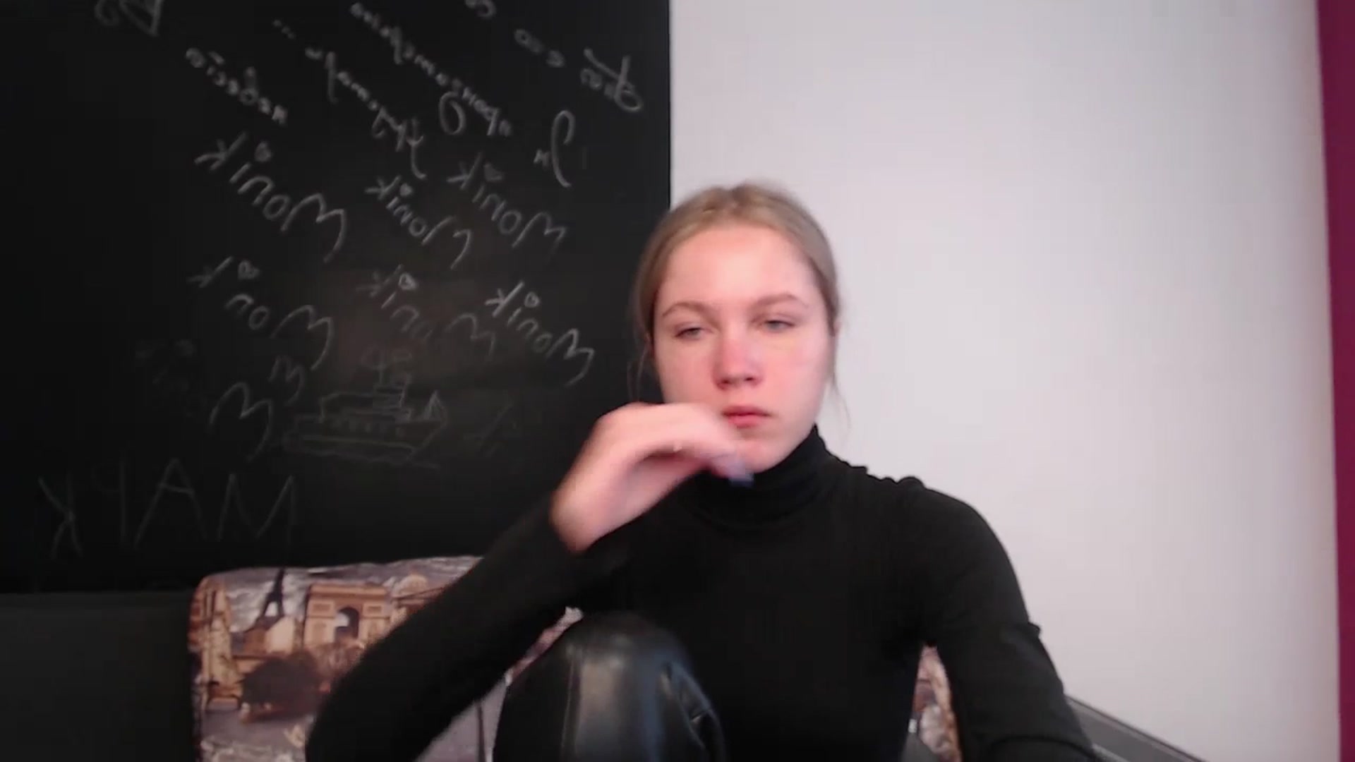 Gallery image thumbnail from Kate_Lewiss's myfreecams stream on, 03/20/2024, 08:17 image 11 of 20