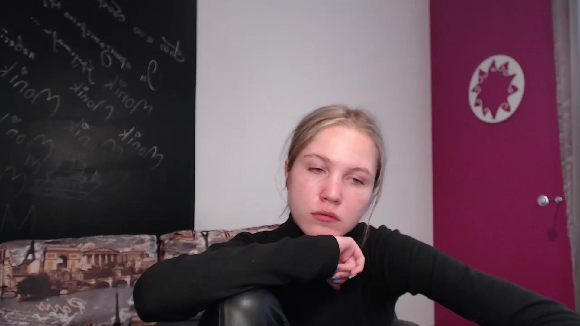 Gallery image thumbnail from Kate_Lewiss's myfreecams stream on, 03/20/2024, 12:00 image 15 of 20