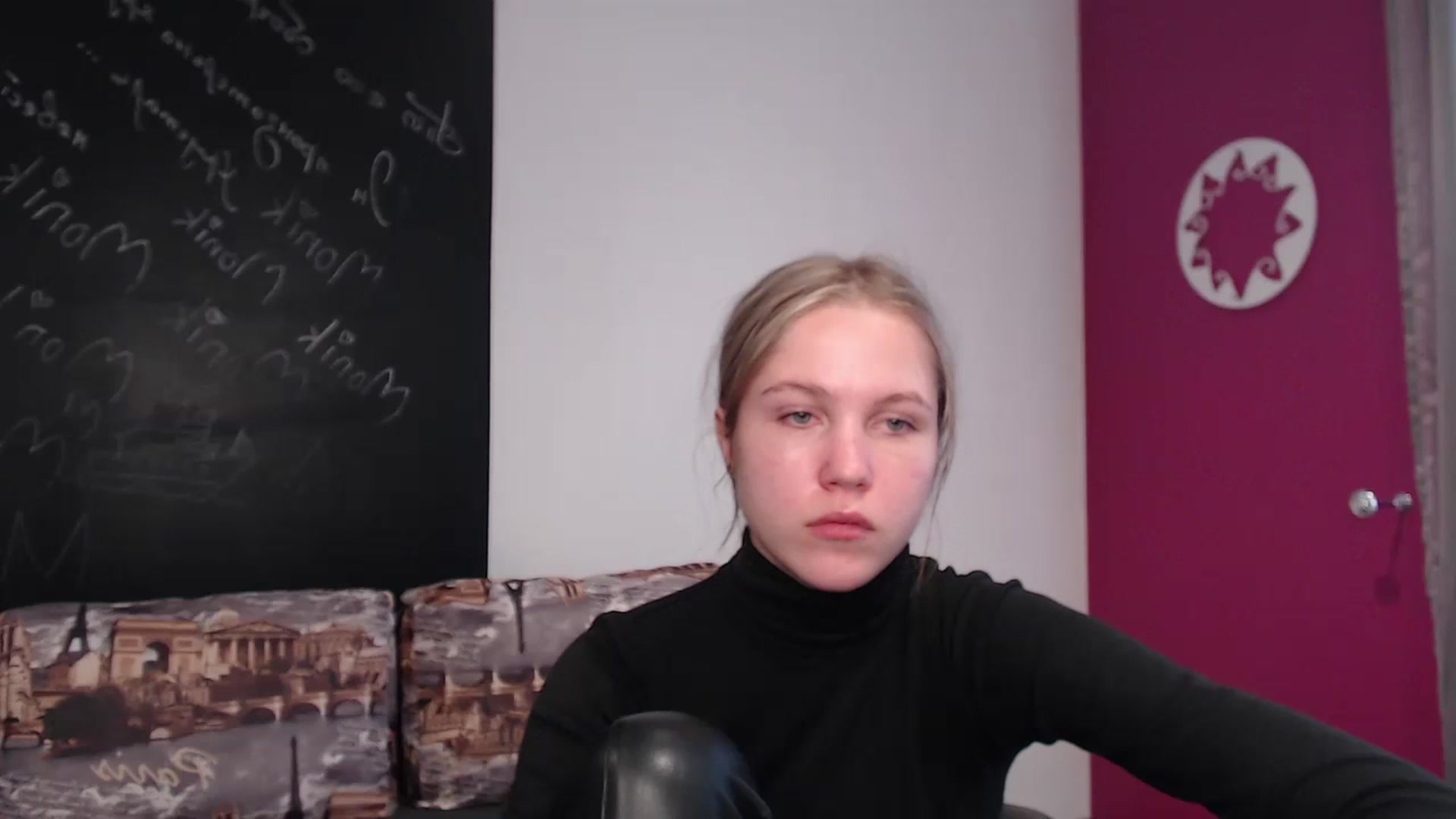 Gallery image thumbnail from Kate_Lewiss's myfreecams stream on, 03/20/2024, 12:00 image 17 of 20