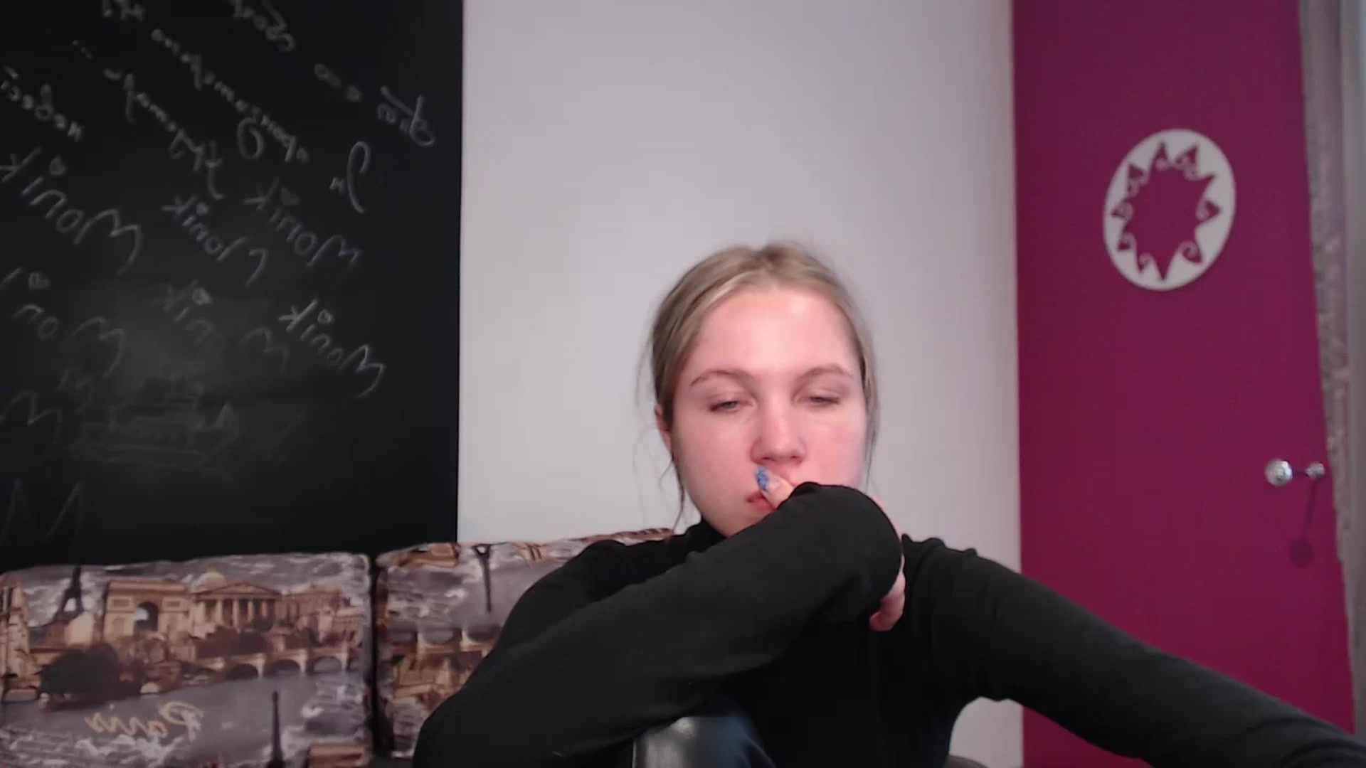 Gallery image thumbnail from Kate_Lewiss's myfreecams stream on, 03/20/2024, 12:00 image 16 of 20
