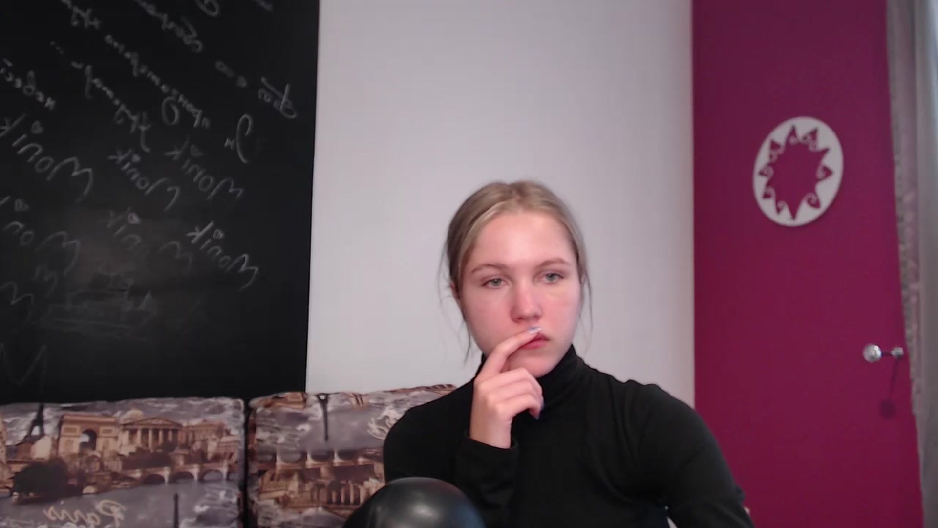 Gallery image thumbnail from Kate_Lewiss's myfreecams stream on, 03/20/2024, 12:00 image 6 of 20