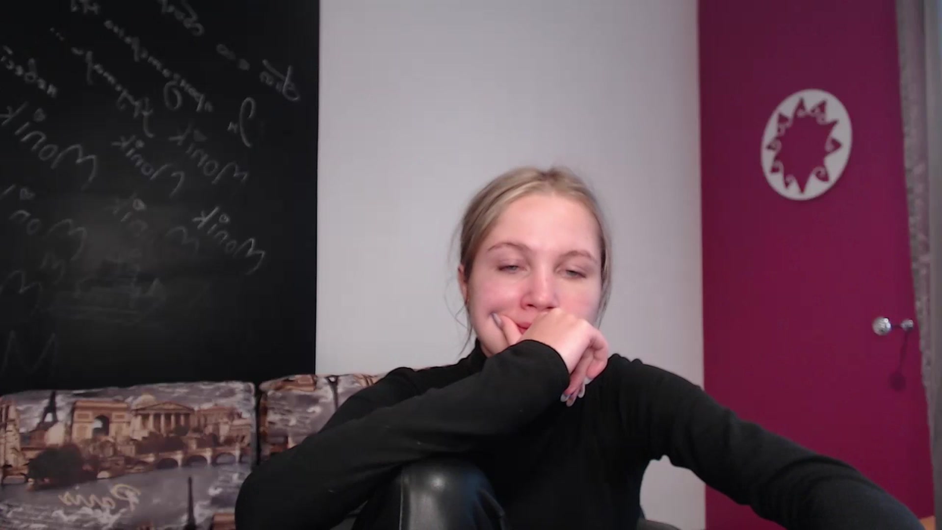 Gallery image thumbnail from Kate_Lewiss's myfreecams stream on, 03/20/2024, 12:00 image 14 of 20