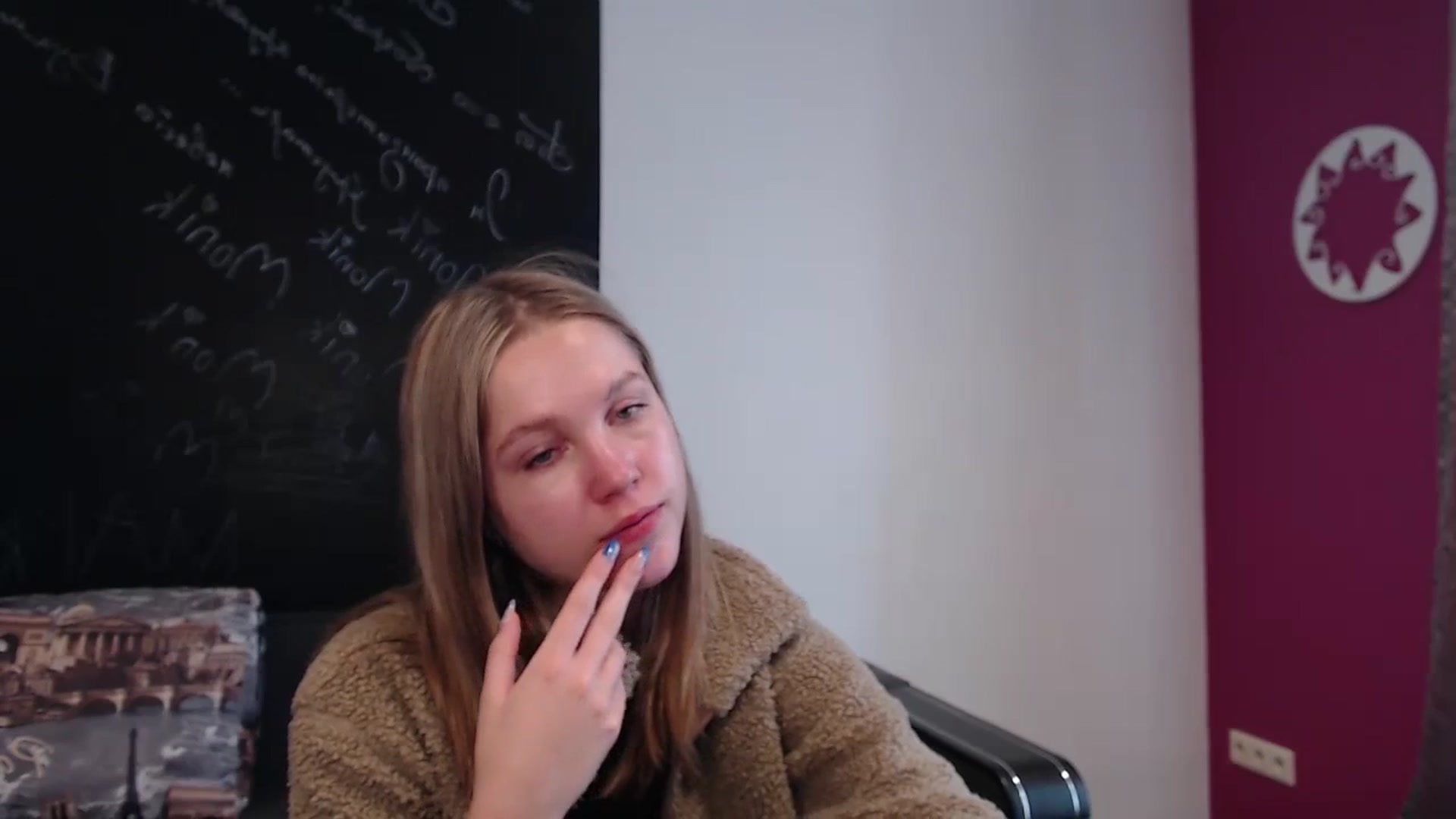 Gallery image thumbnail from Kate_Lewiss's myfreecams stream on, 03/21/2024, 11:35 image 9 of 20
