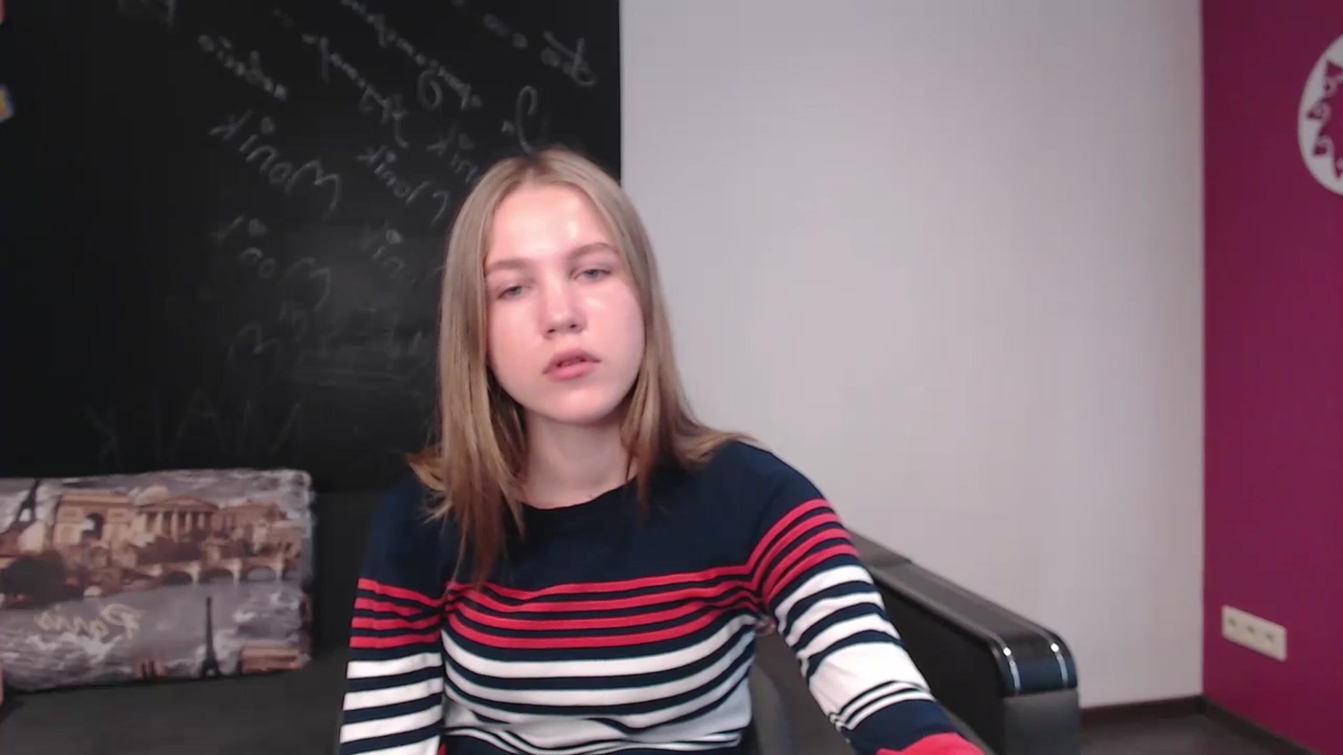 Gallery image thumbnail from Kate_Lewiss's myfreecams stream on, 03/27/2024, 08:13 image 6 of 20