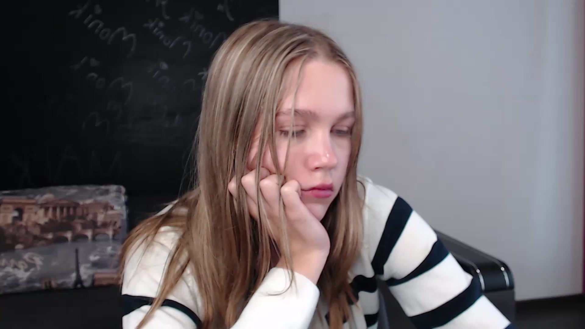 Gallery image thumbnail from Kate_Lewiss's myfreecams stream on, 03/28/2024, 08:53 image 2 of 20