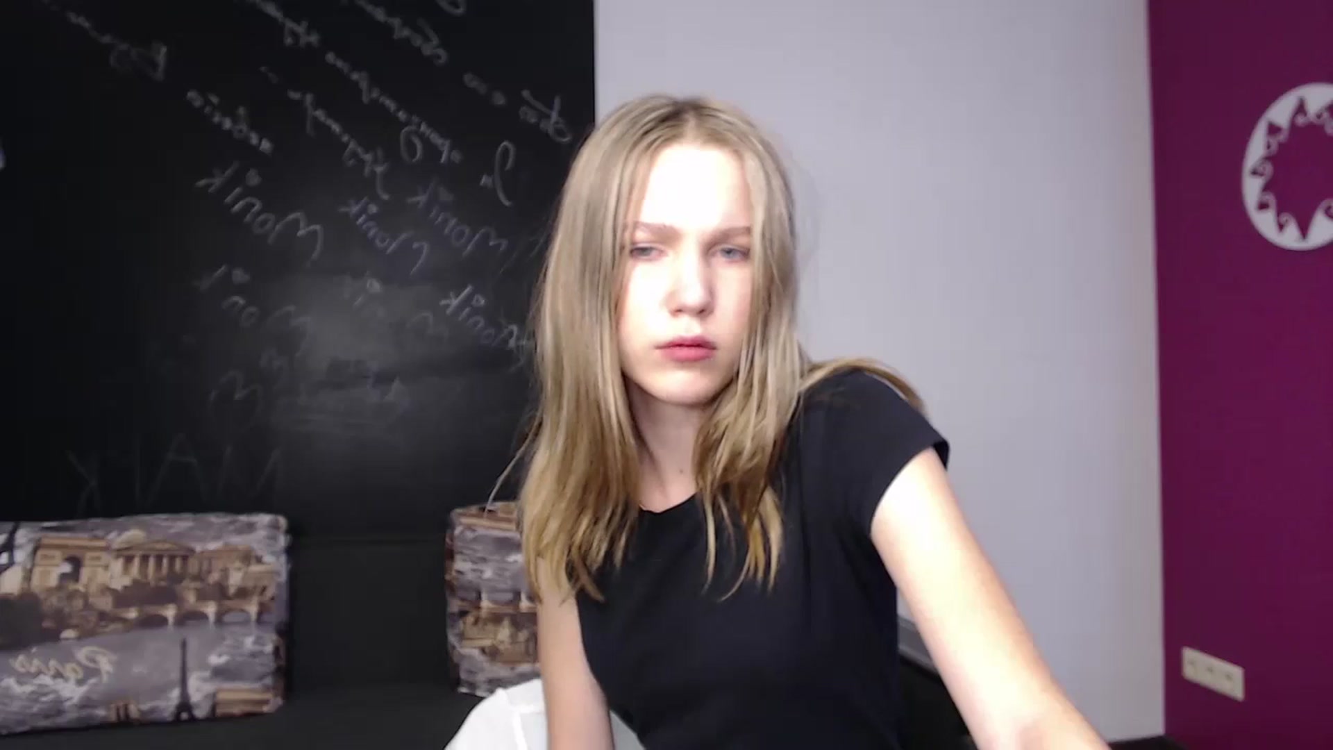 Gallery image thumbnail from Kate_Lewiss's myfreecams stream on, 03/28/2024, 12:02 image 2 of 20