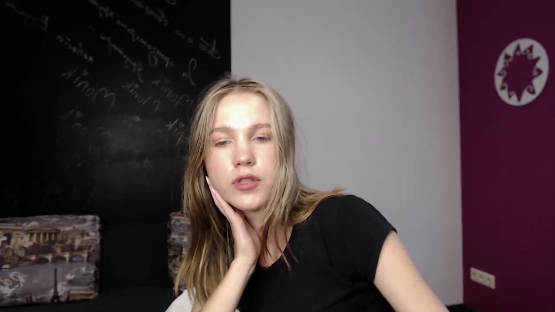 Gallery image thumbnail from Kate_Lewiss's myfreecams stream on, 03/28/2024, 12:02 image 13 of 20