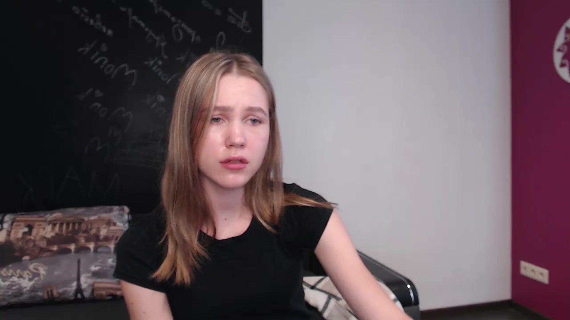 Gallery image thumbnail from Kate_Lewiss's myfreecams stream on, 04/04/2024, 10:18 image 16 of 20