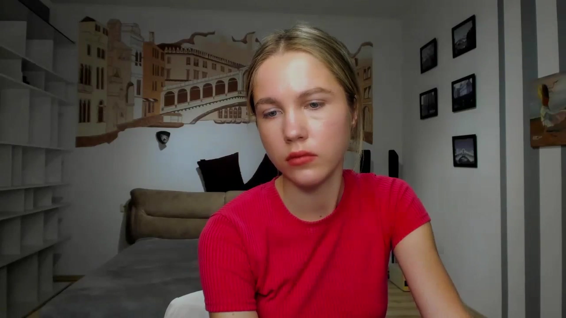 Gallery image thumbnail from Kate_Lewiss's myfreecams stream on, 04/11/2024, 11:03 image 20 of 20