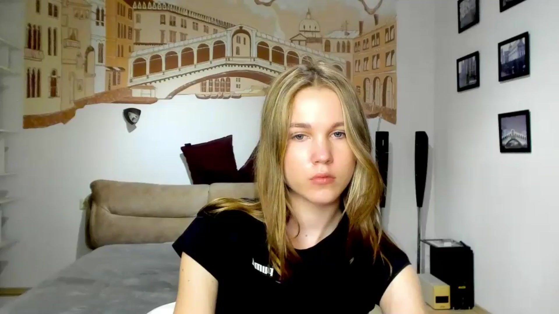 Gallery image thumbnail from Kate_Lewiss's myfreecams stream on, 04/28/2024, 08:05 image 14 of 20