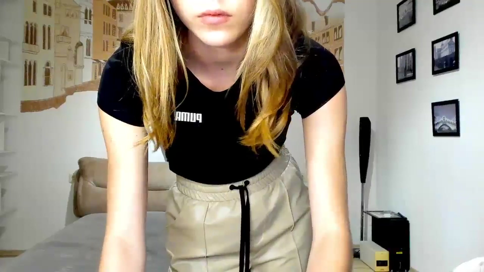 Gallery image thumbnail from Kate_Lewiss's myfreecams stream on, 04/28/2024, 08:44 image 5 of 20