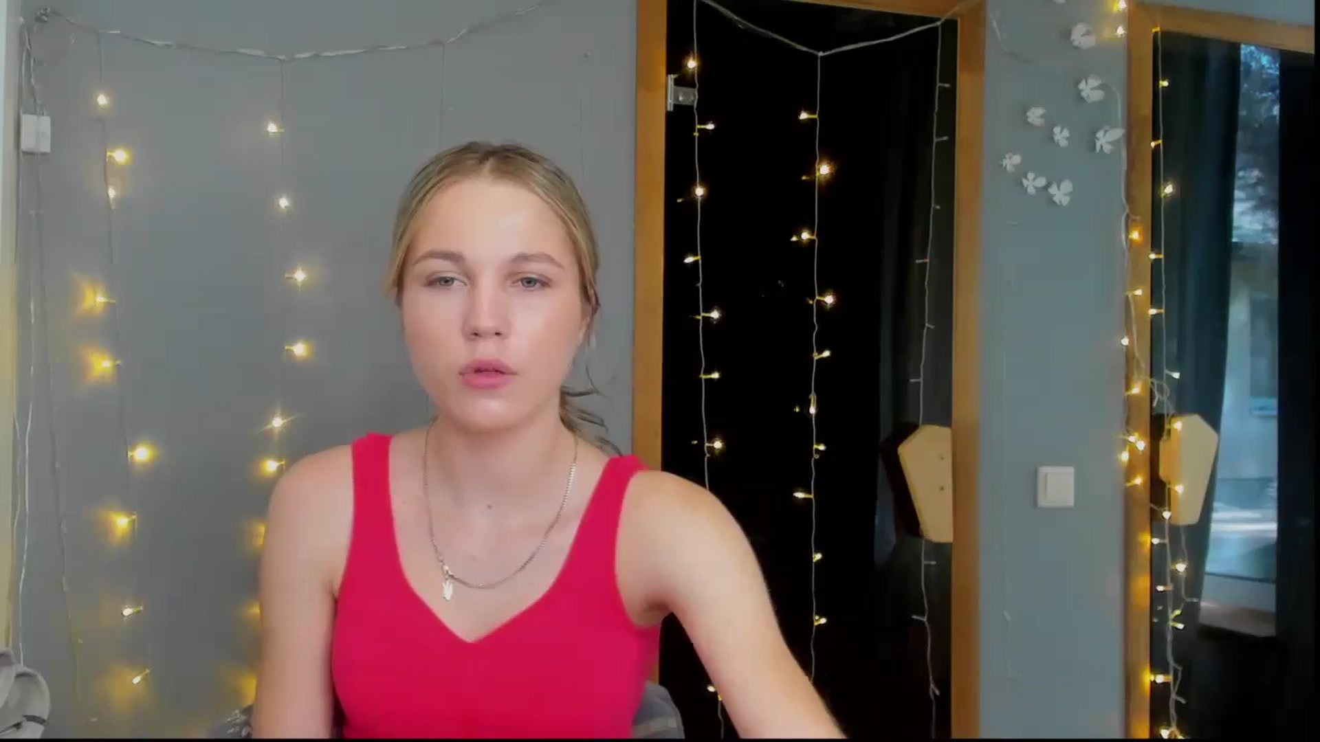 Gallery image thumbnail from Kate_Lewiss's myfreecams stream on, 05/03/2024, 06:59 image 1 of 20
