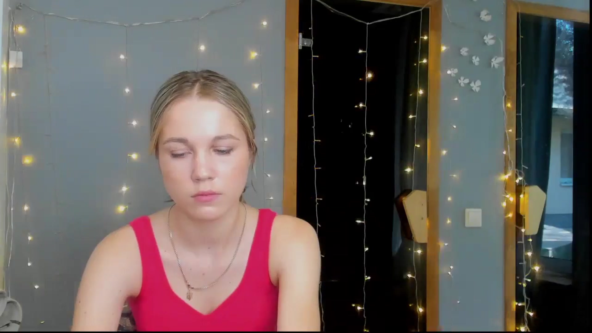 Gallery image thumbnail from Kate_Lewiss's myfreecams stream on, 05/03/2024, 06:59 image 8 of 20