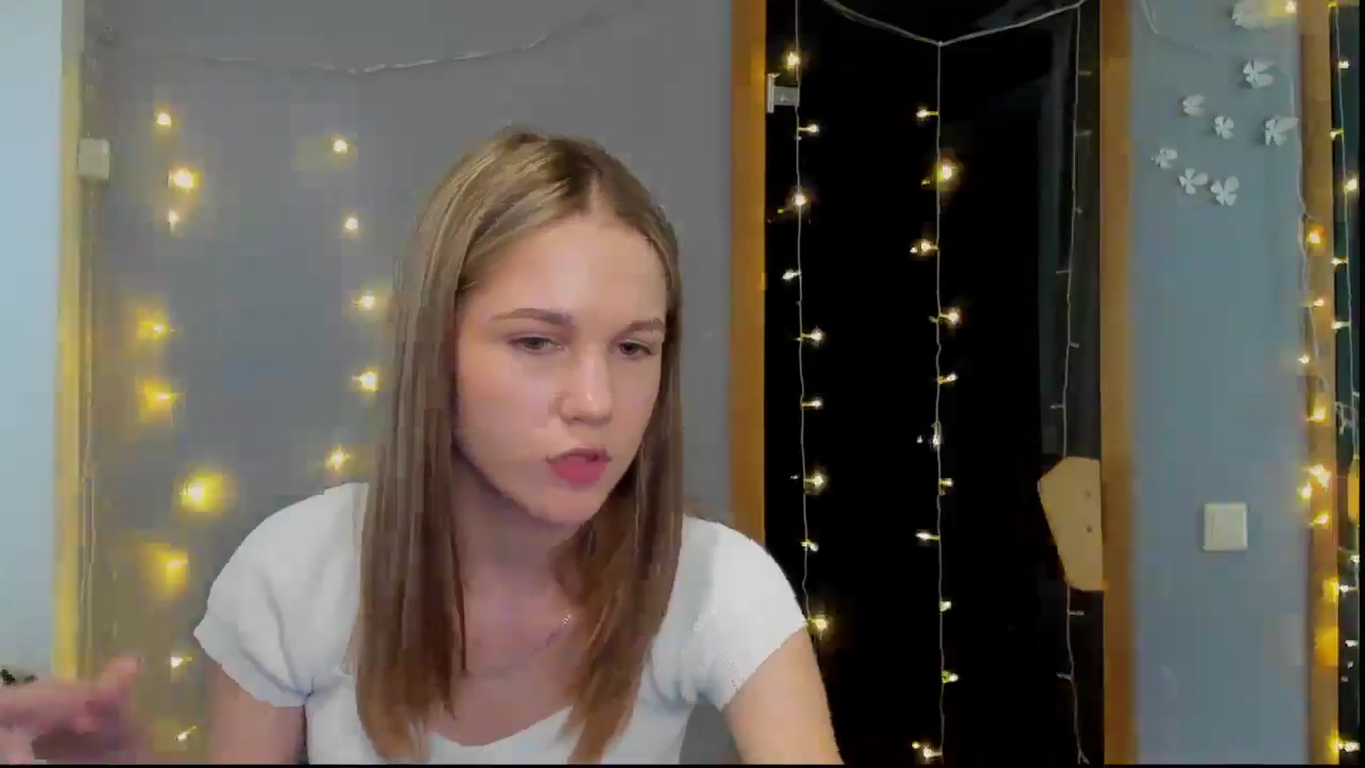 Gallery image thumbnail from Kate_Lewiss's myfreecams stream on, 05/04/2024, 08:36 image 15 of 20