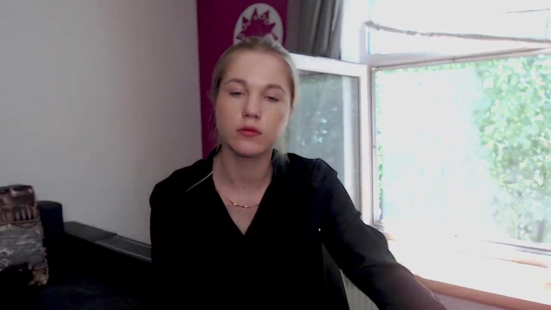 Gallery image thumbnail from Kate_Lewiss's myfreecams stream on, 05/07/2024, 08:39 image 6 of 20