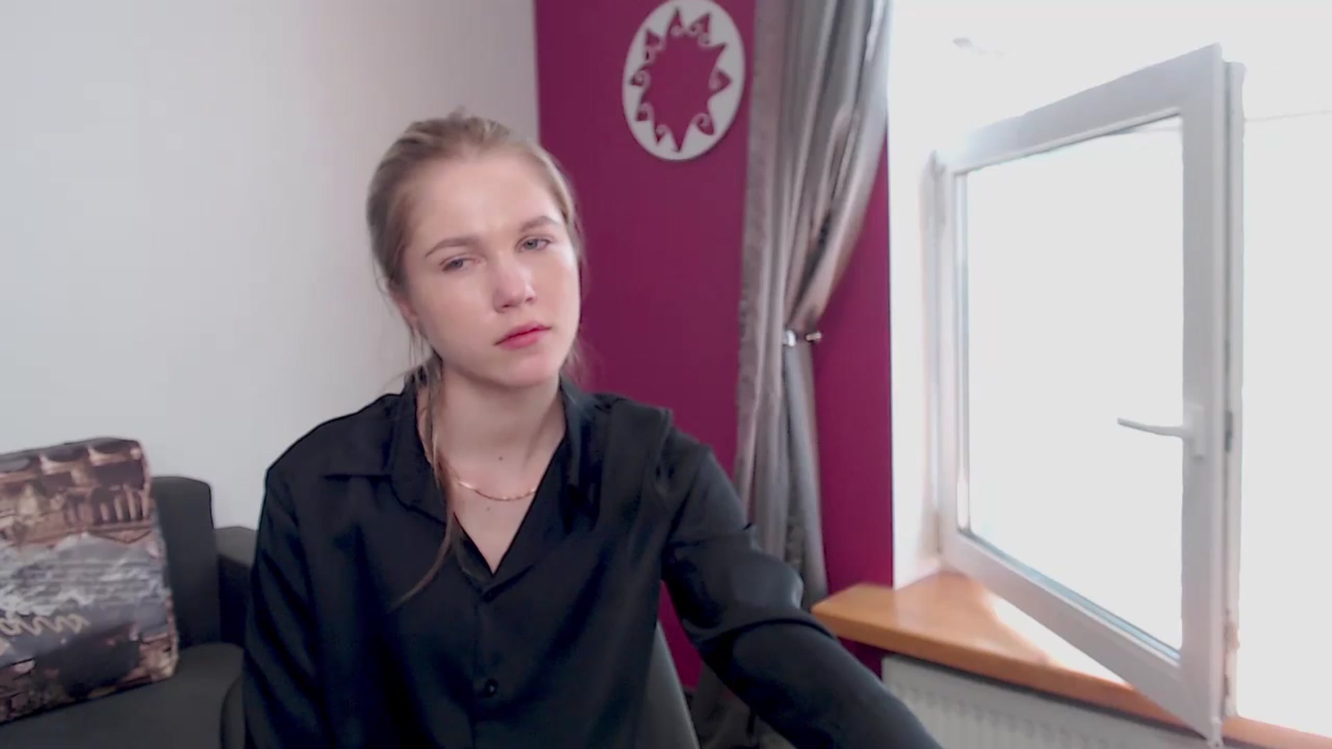 Gallery image thumbnail from Kate_Lewiss's myfreecams stream on, 05/07/2024, 08:39 image 12 of 20