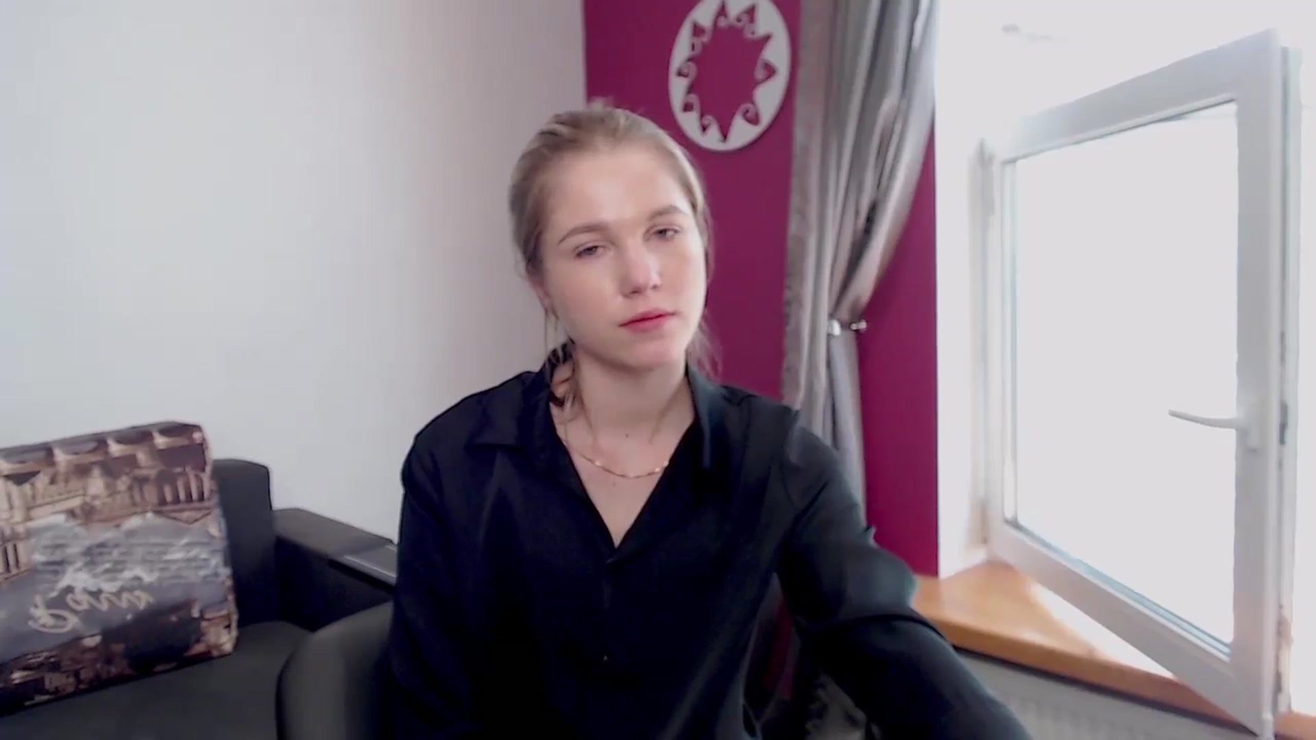 Gallery image thumbnail from Kate_Lewiss's myfreecams stream on, 05/07/2024, 08:39 image 17 of 20